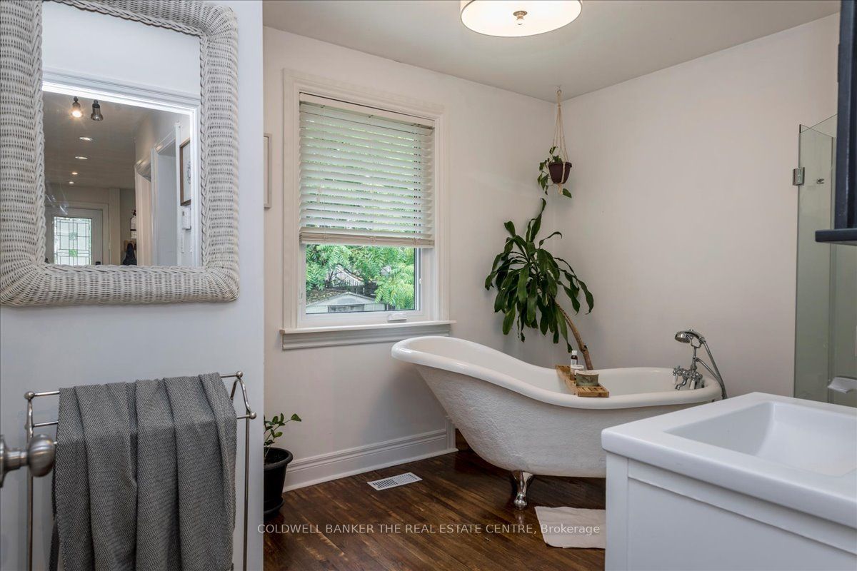 18 Agnes Street Property Photo 9