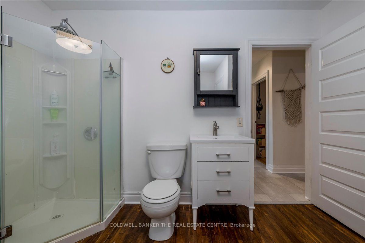 18 Agnes Street Property Photo 11