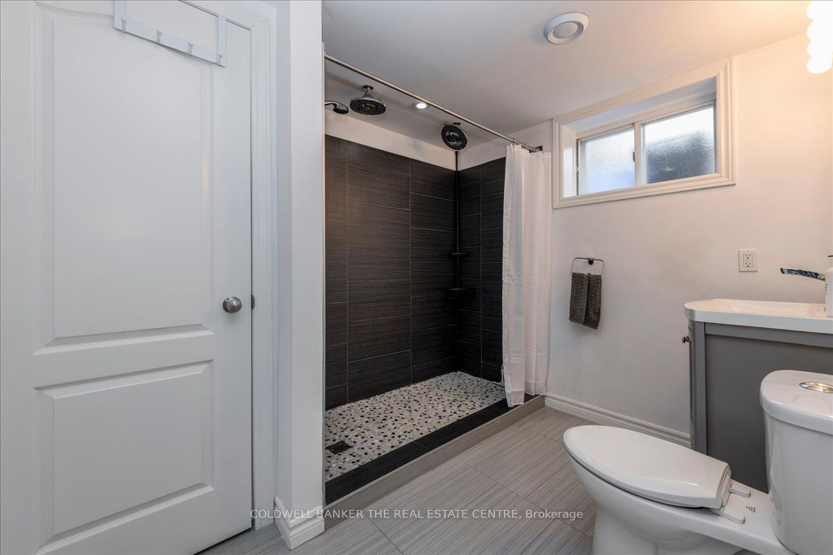 18 Agnes Street Property Photo 21