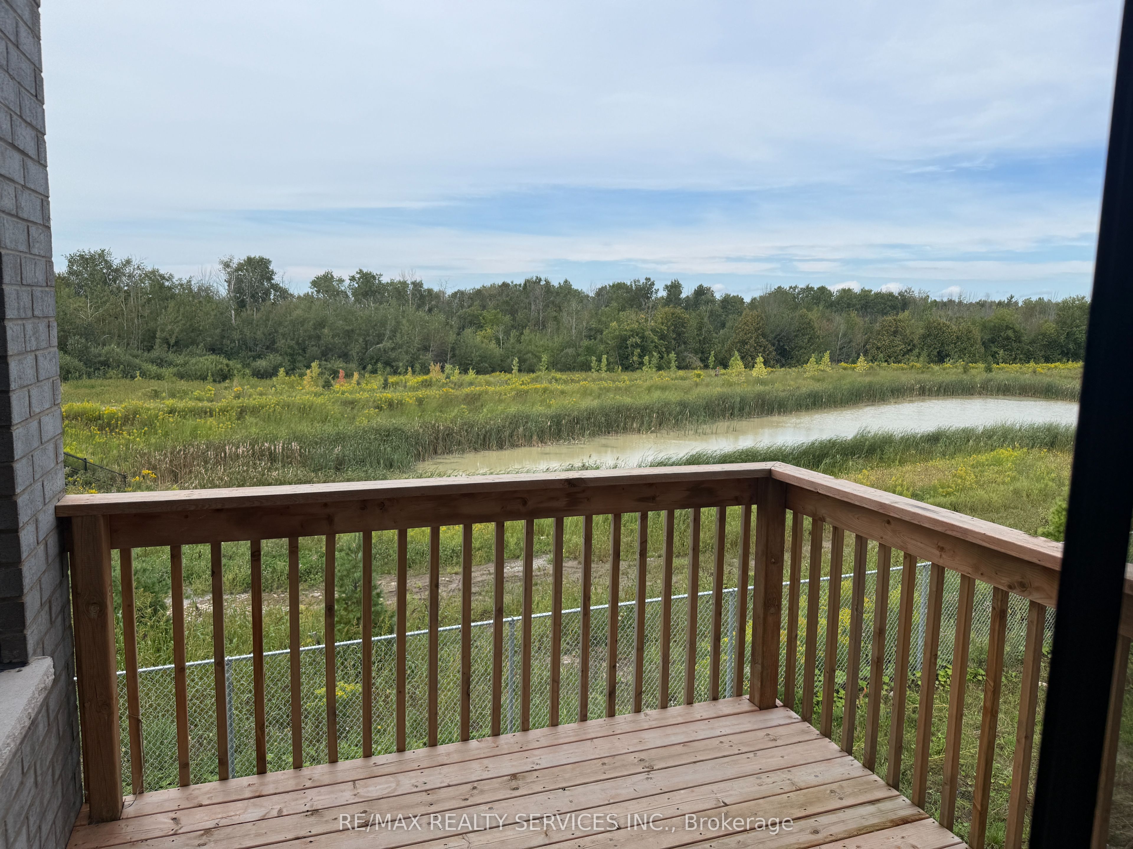 148 Thicketwood Avenue Property Photo 11