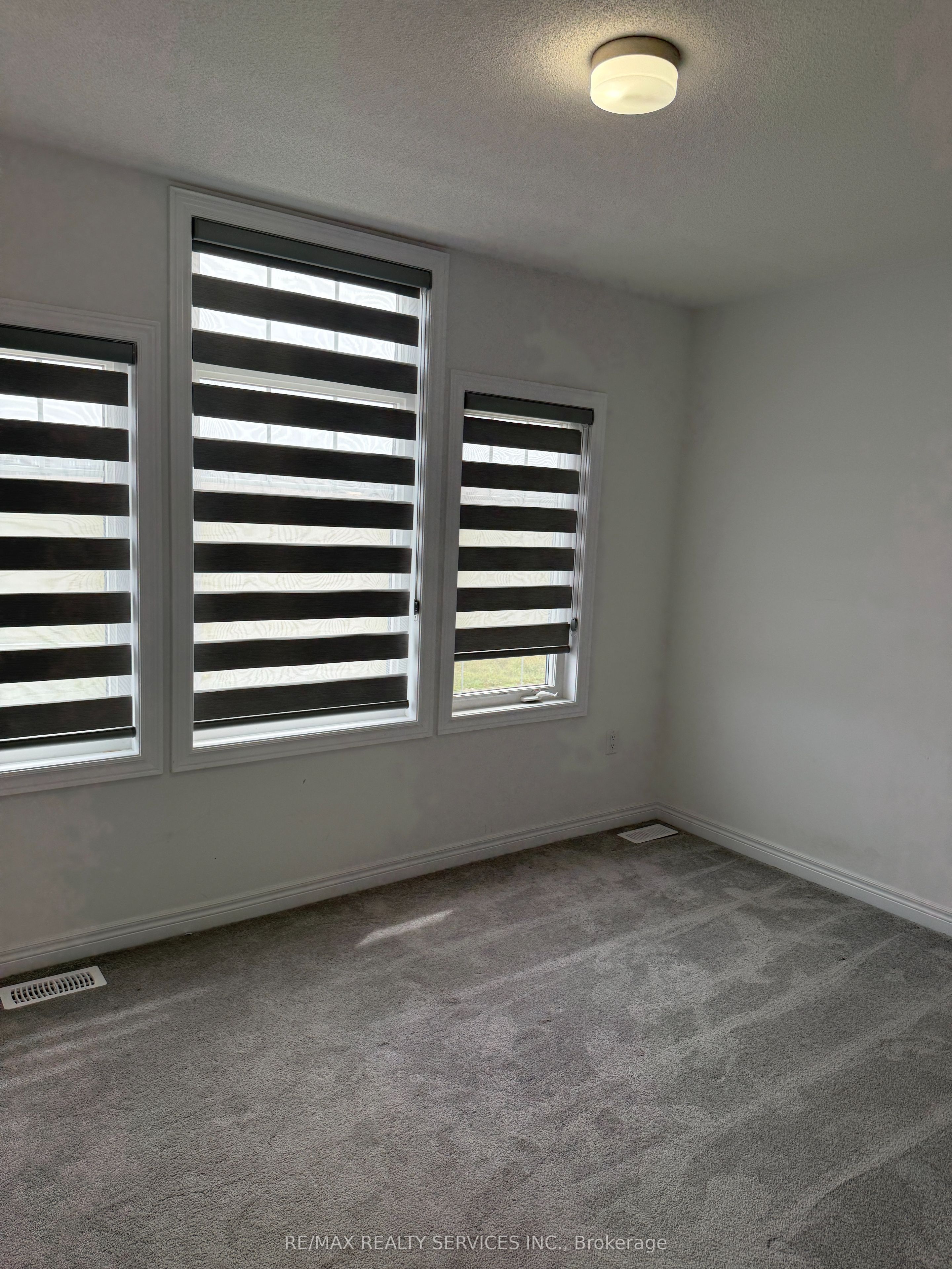 148 Thicketwood Avenue Property Photo 15