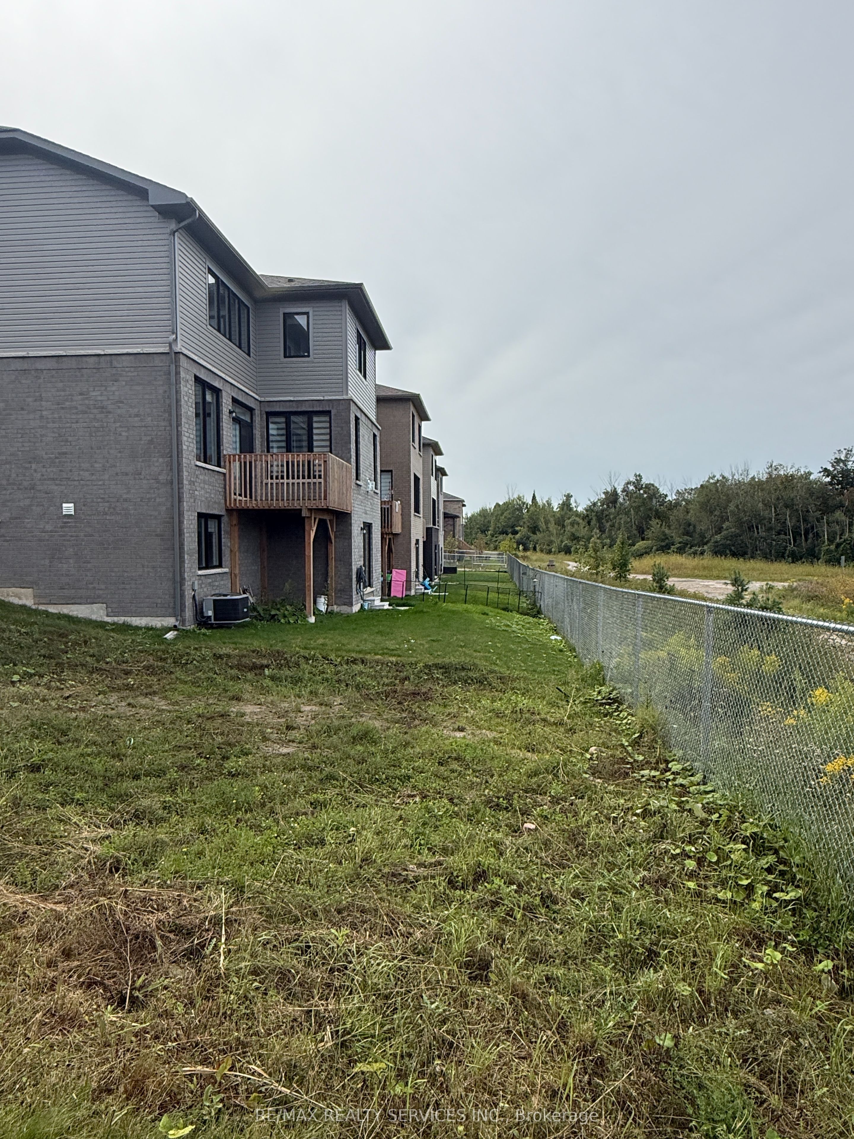 148 Thicketwood Avenue Property Photo 28