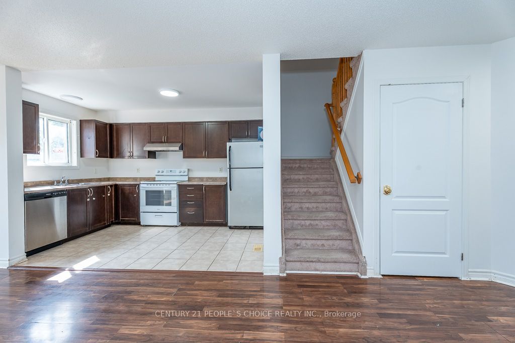 129 Sydenham Wells Square Property Photo 18