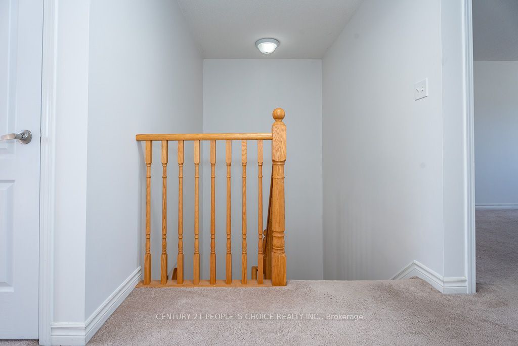 129 Sydenham Wells Square Property Photo 26
