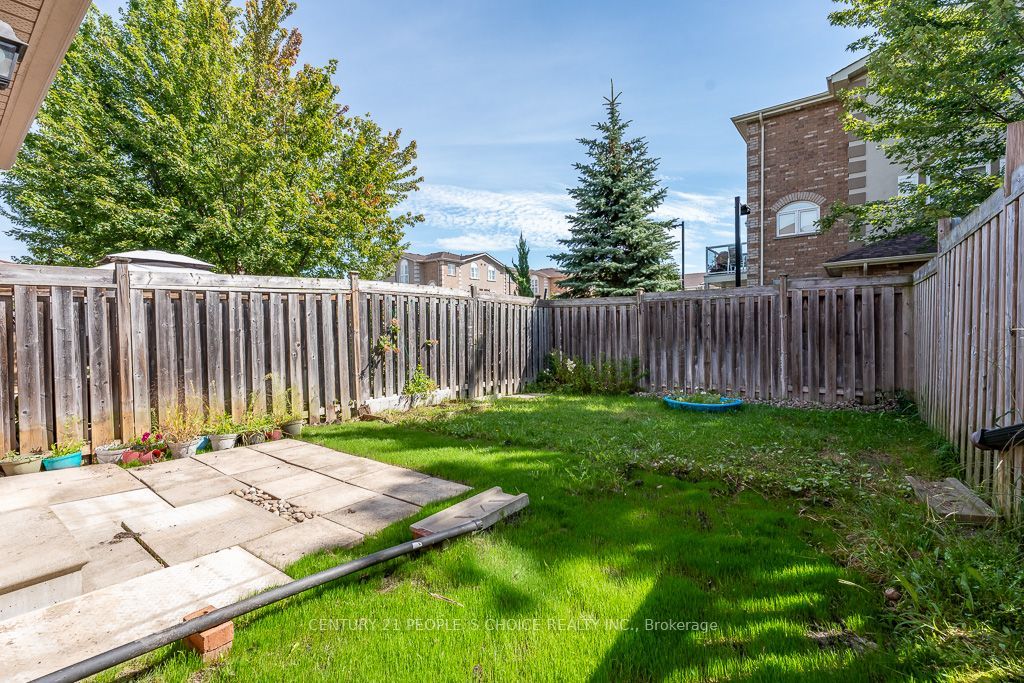 129 Sydenham Wells Square Property Photo 39