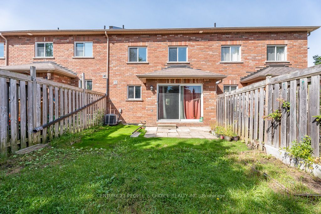 129 Sydenham Wells Square Property Photo 40