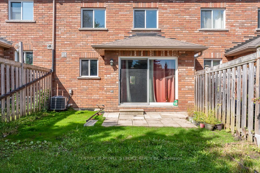 129 Sydenham Wells Square Property Photo 41