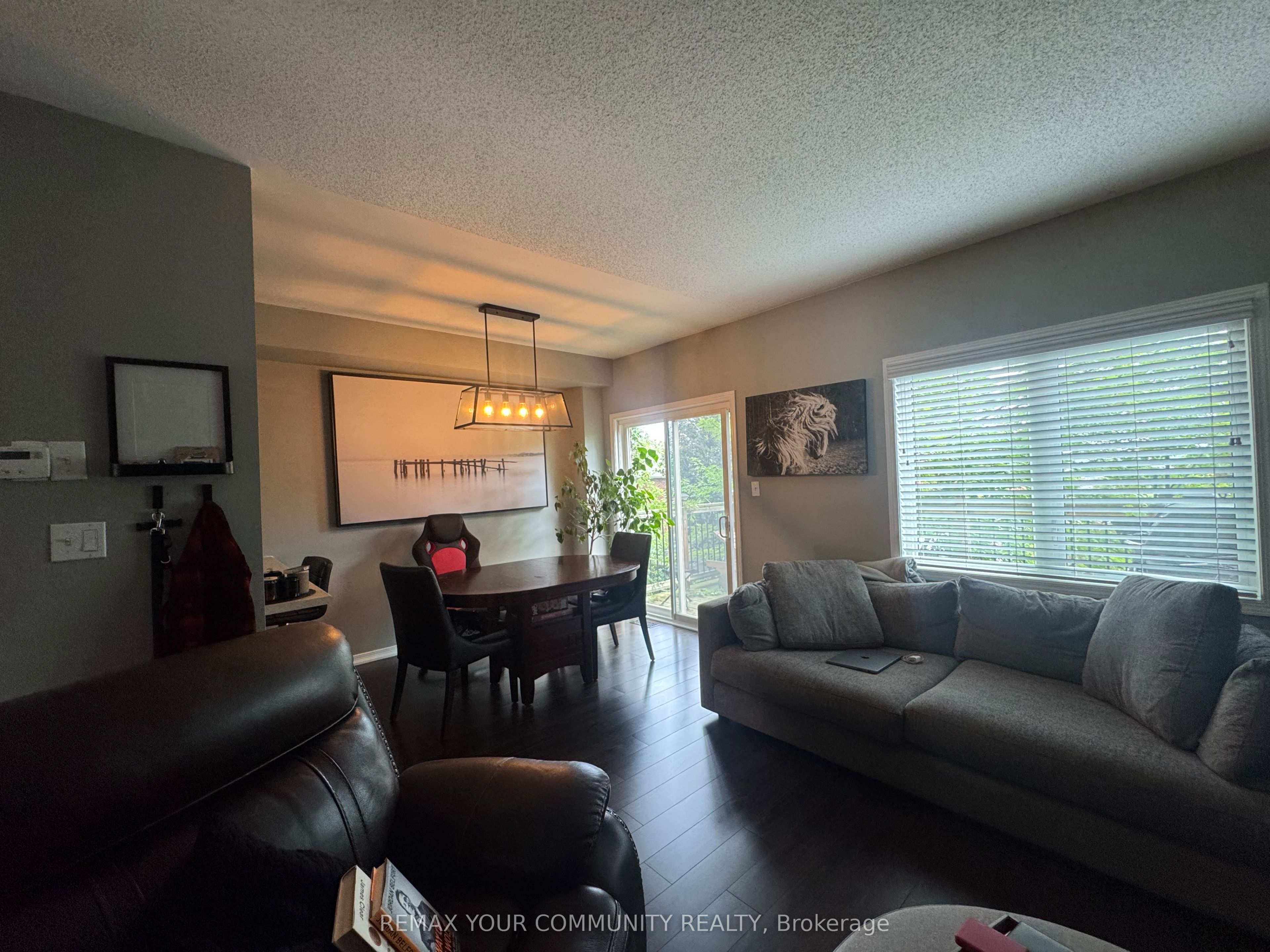 175 Stanley Street 59 - Upper Property Photo 10
