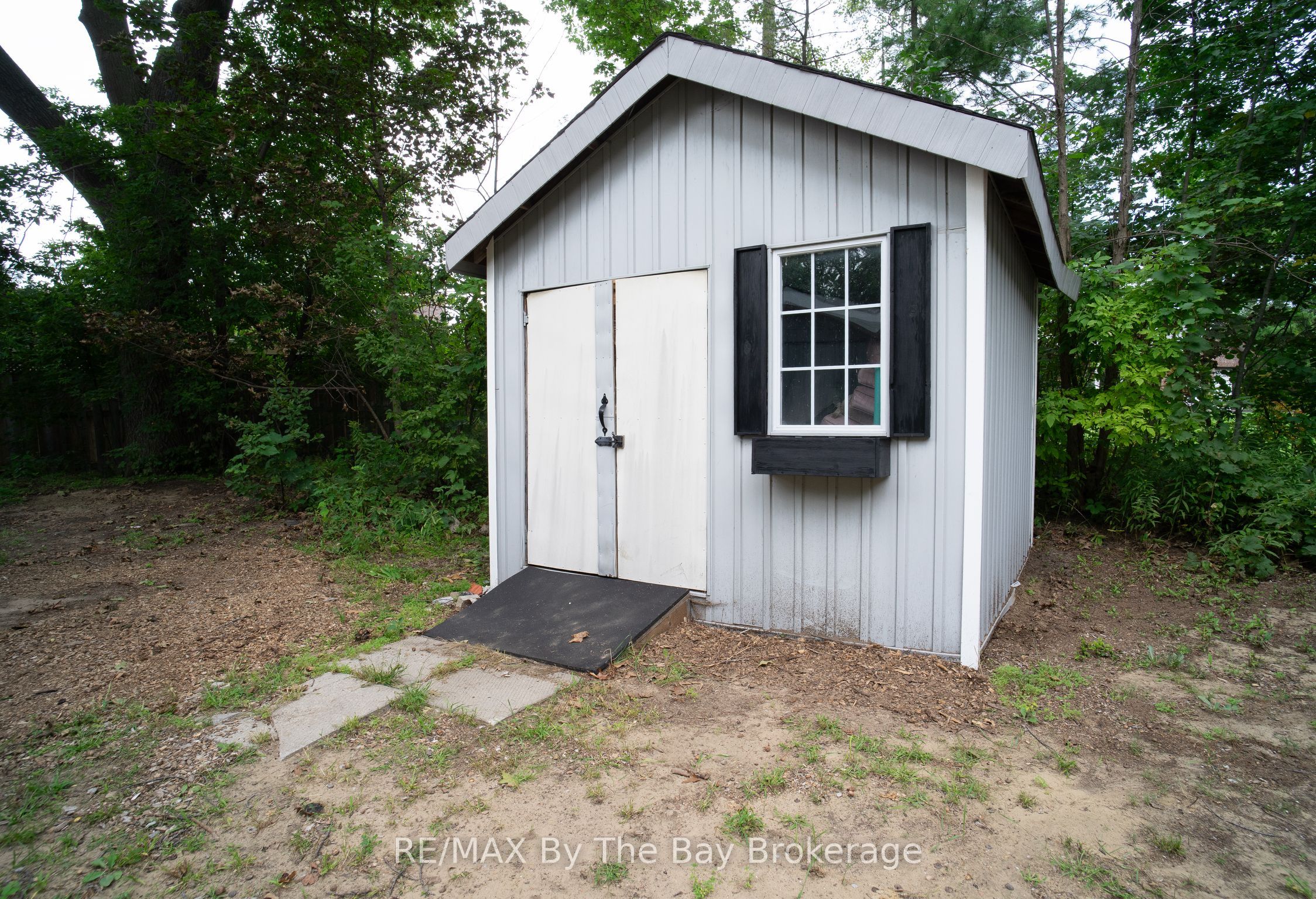 74 Oxbow Park Drive Property Photo 19