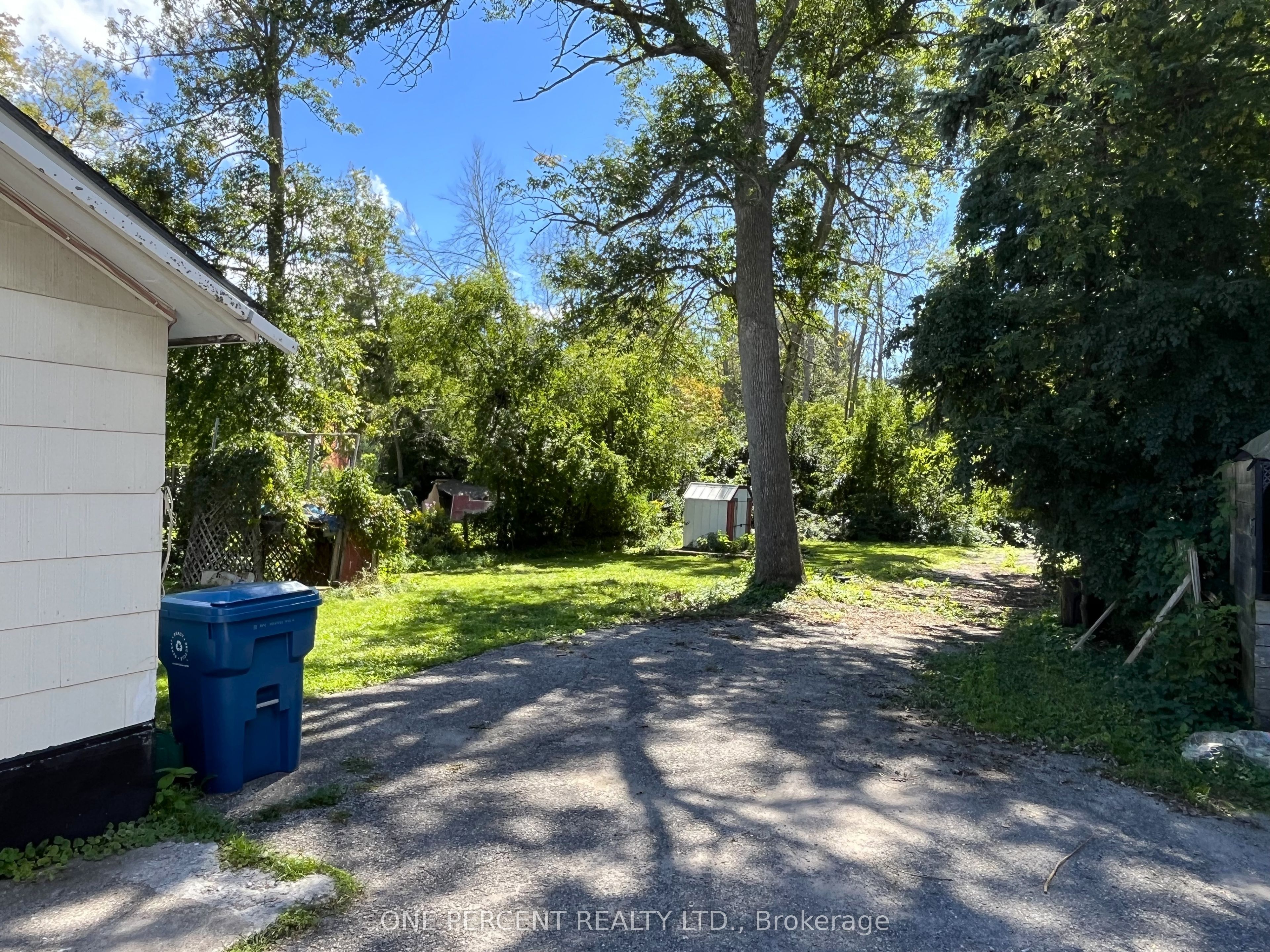 177 Atherley Road Property Photo 4