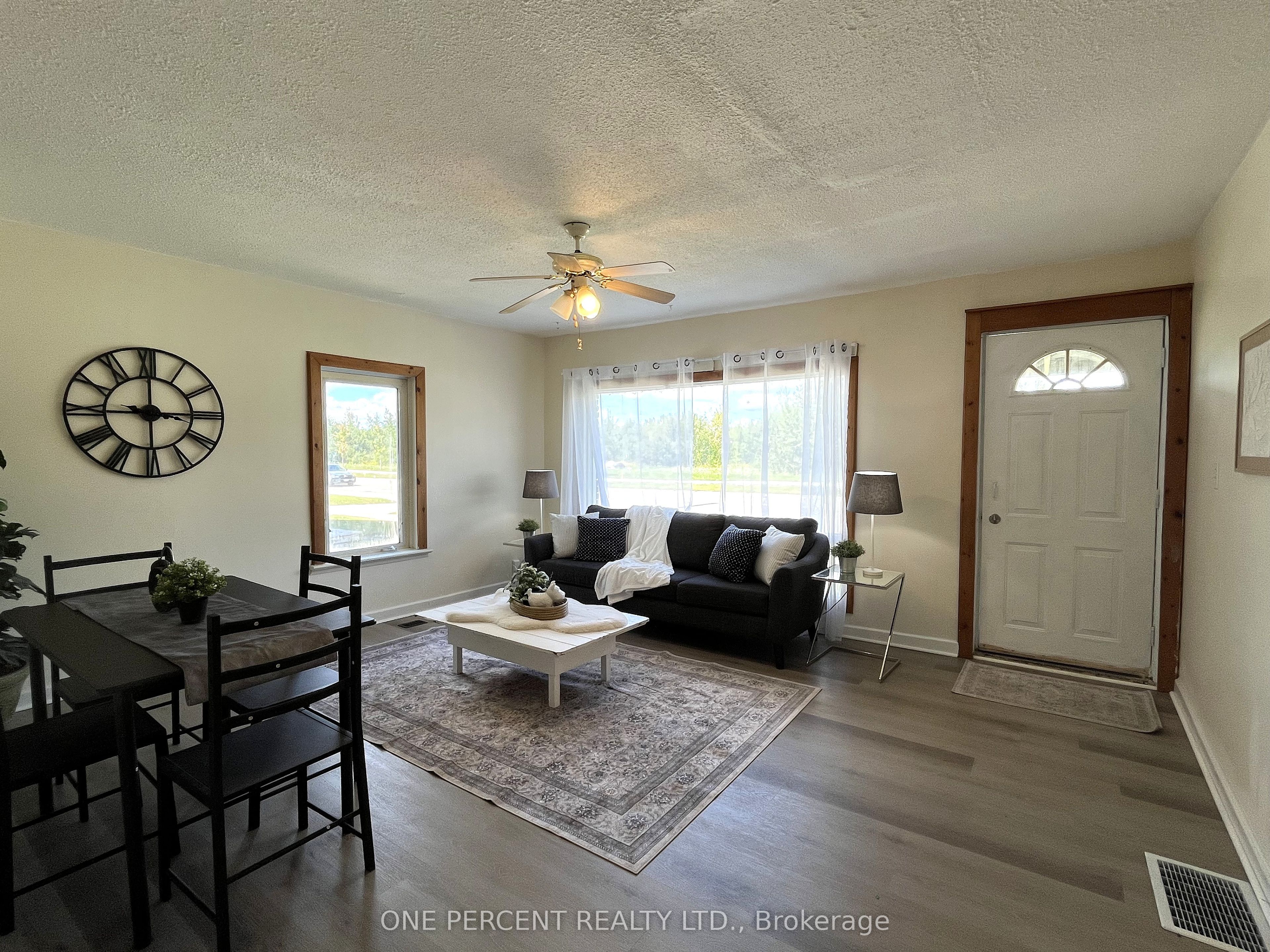 177 Atherley Road Property Photo 10