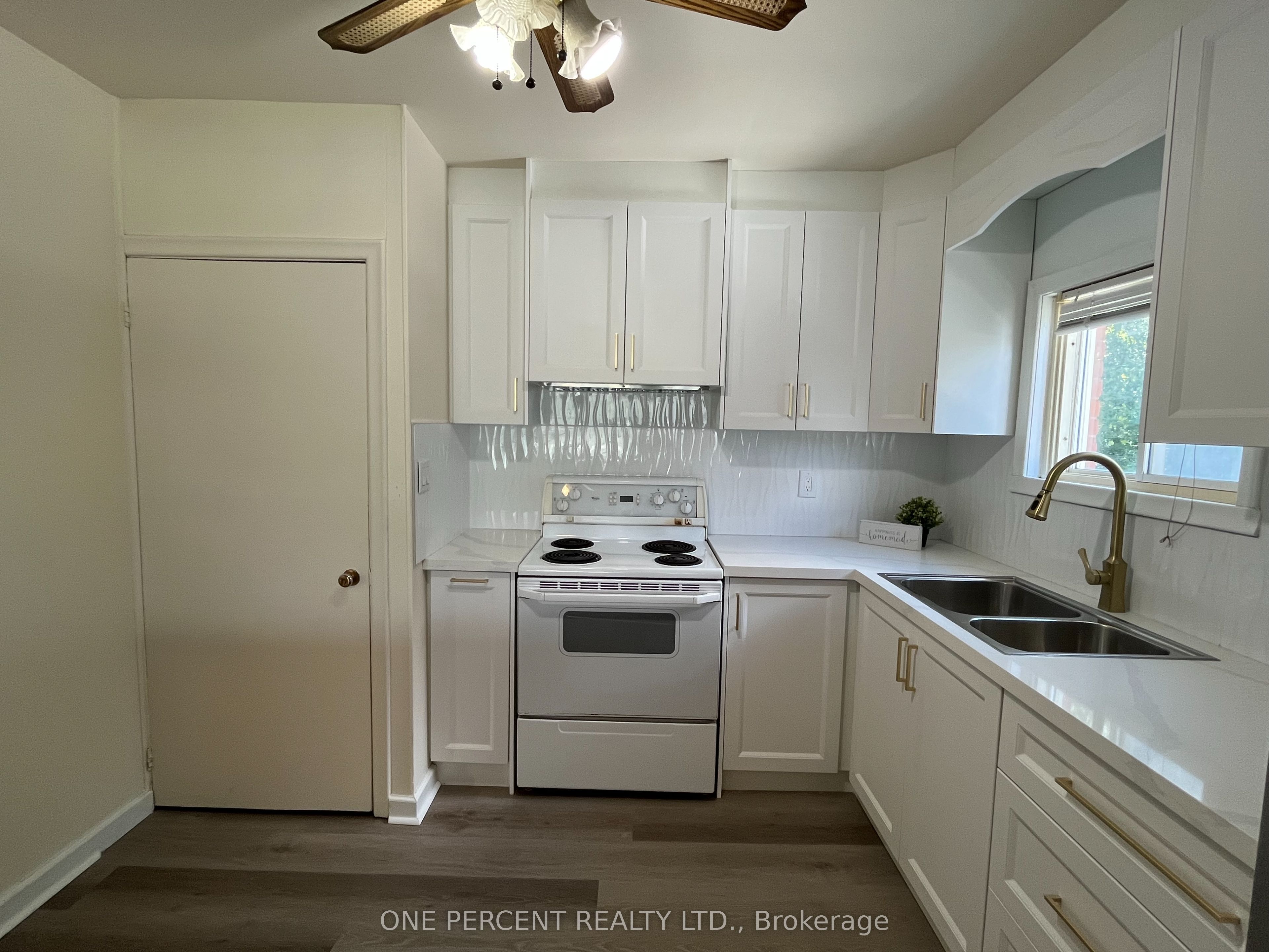 177 Atherley Road Property Photo 14