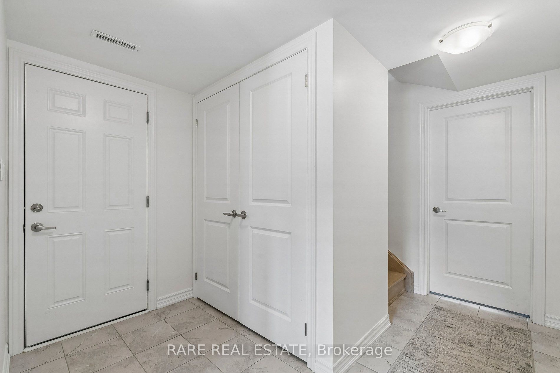 55 Hay Lane Property Photo 7
