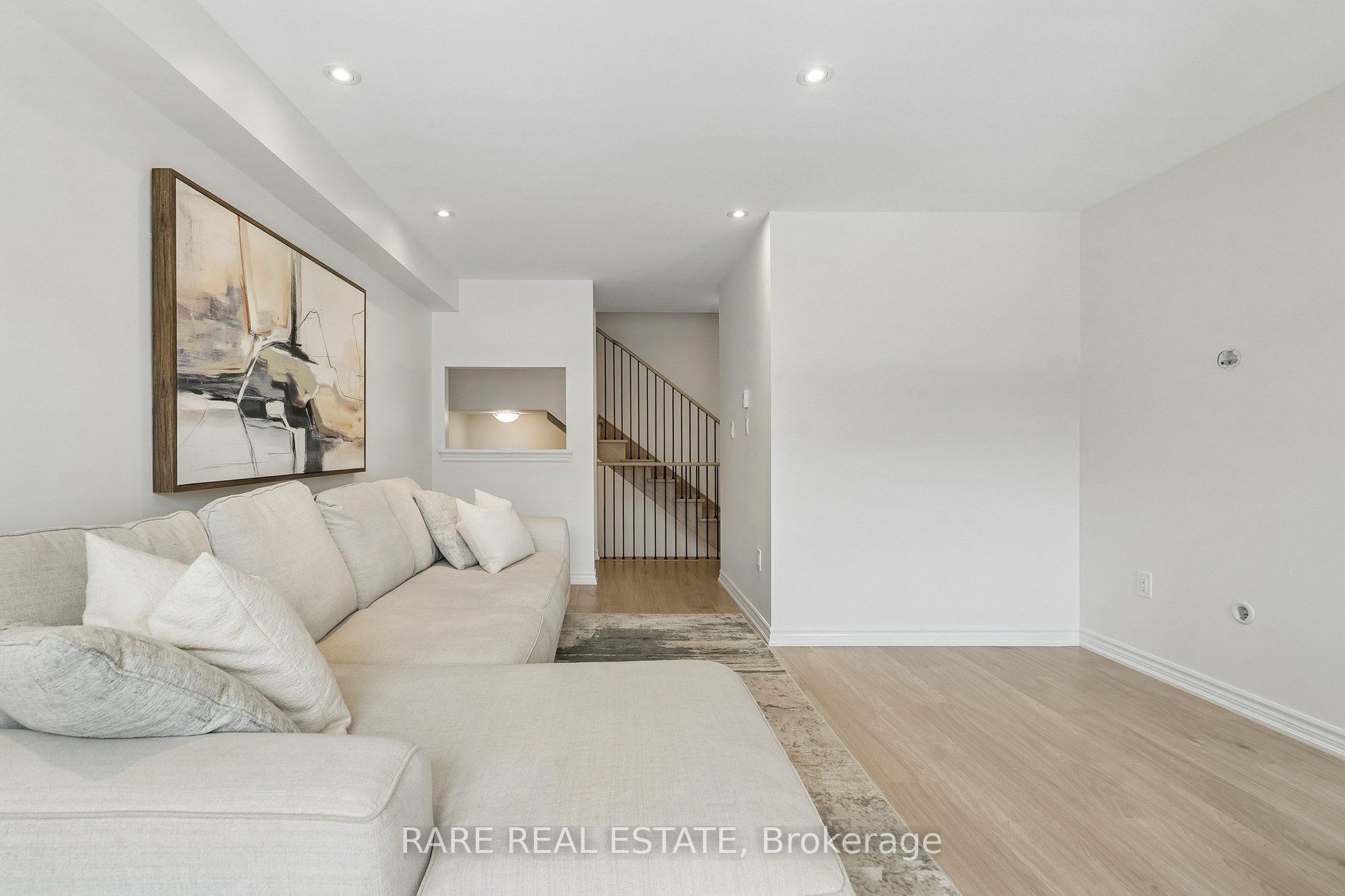 55 Hay Lane Property Photo 12