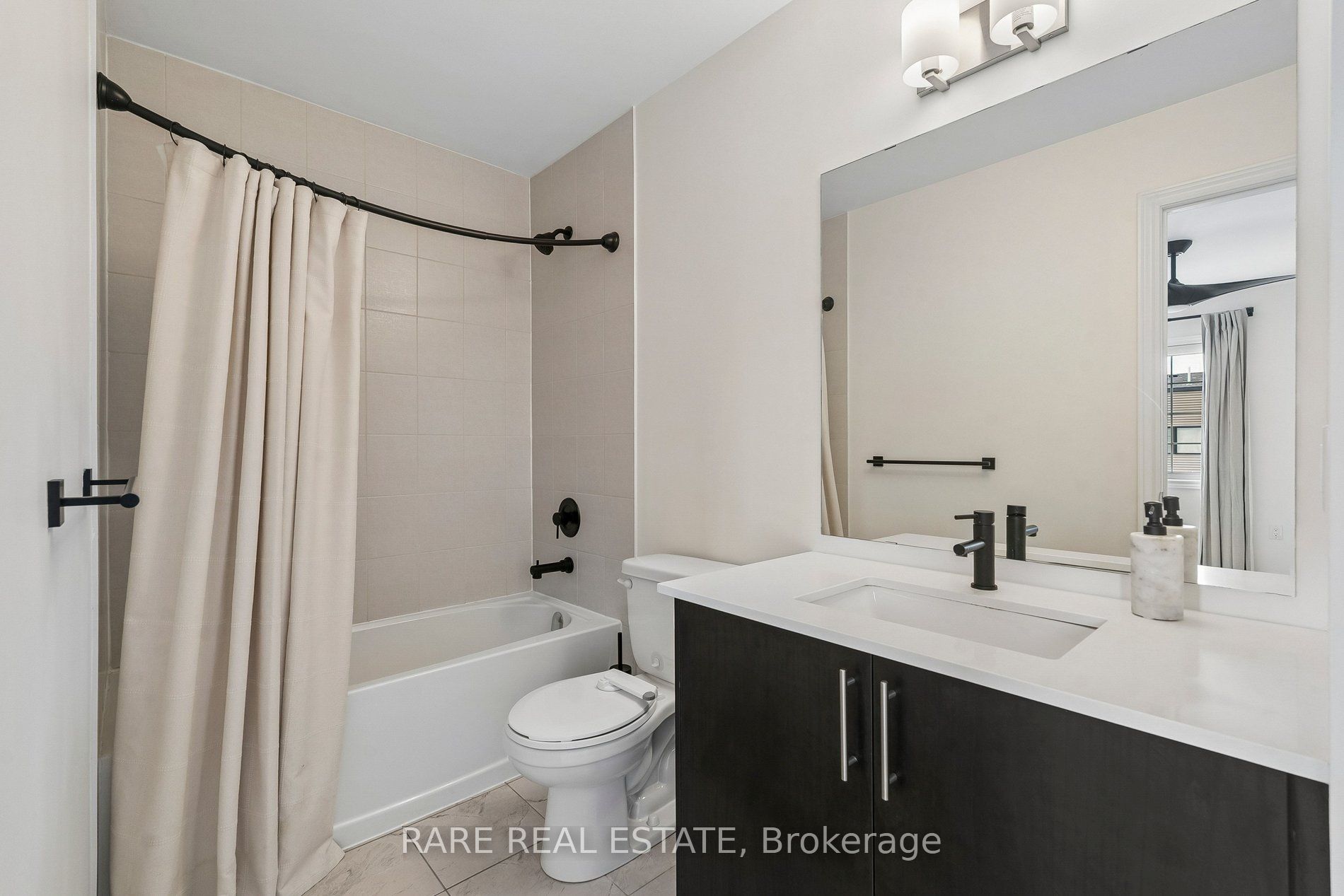 55 Hay Lane Property Photo 27