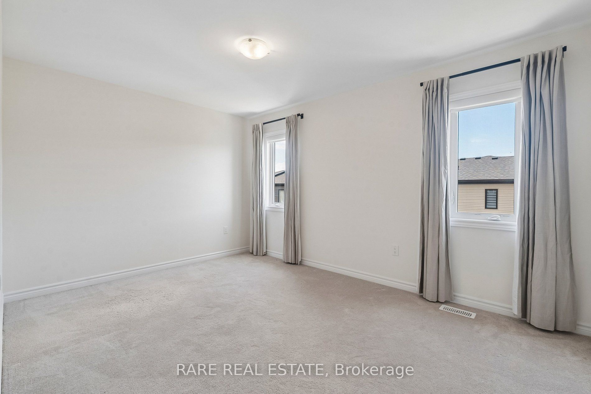 55 Hay Lane Property Photo 29