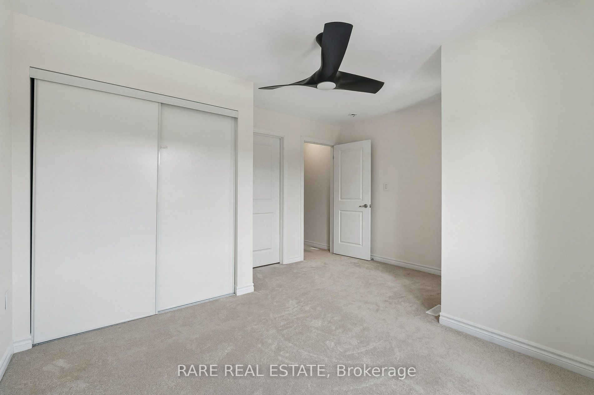 55 Hay Lane Property Photo 31