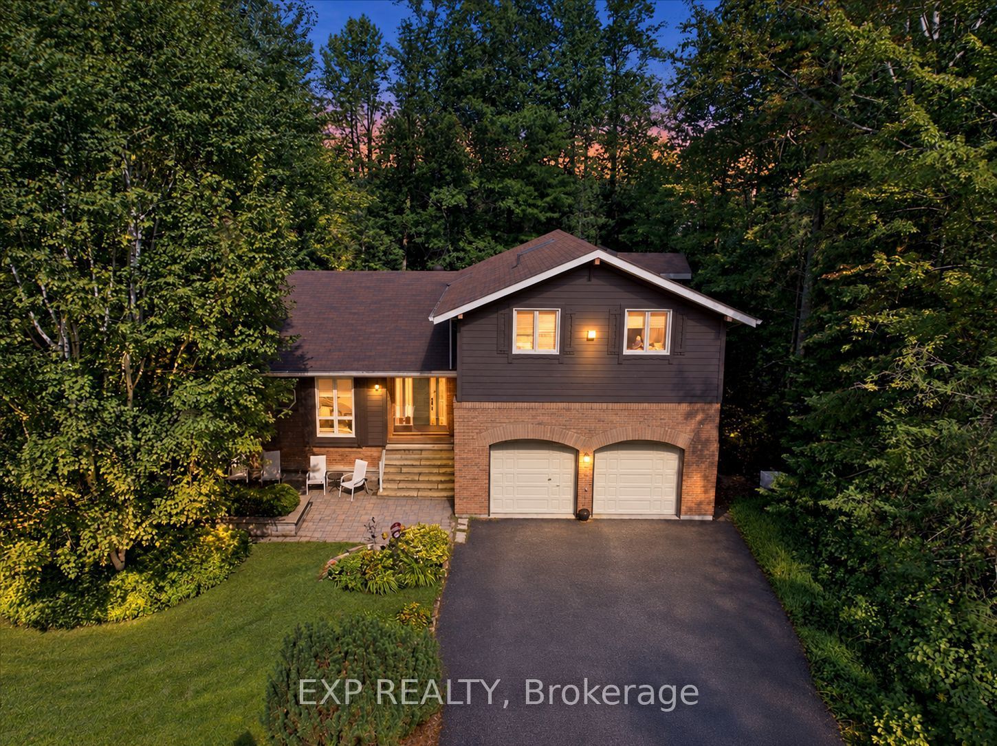 20 Pineshore Crescent Property Photo 1