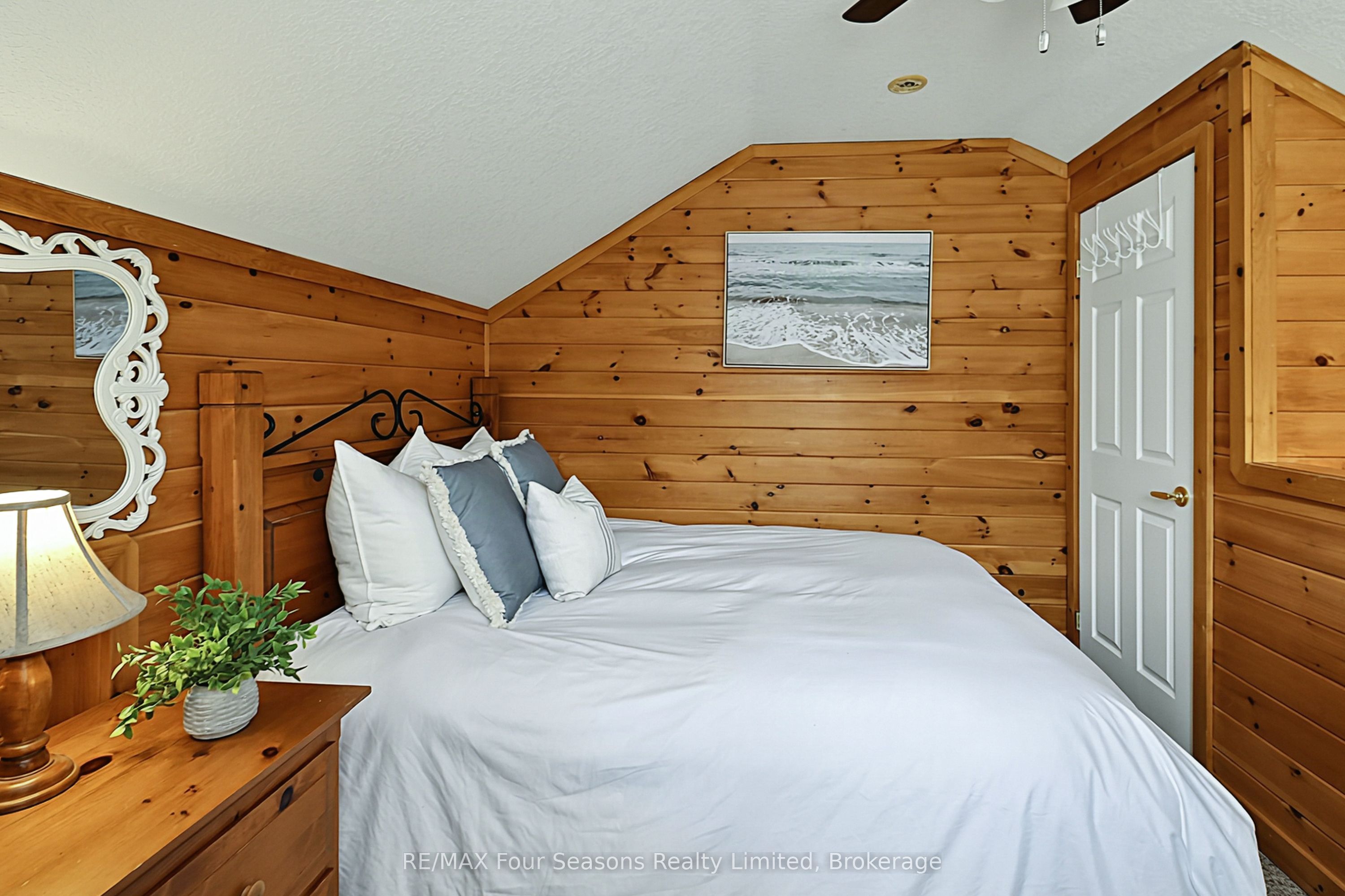 47 Cabin Crescent Property Photo 13