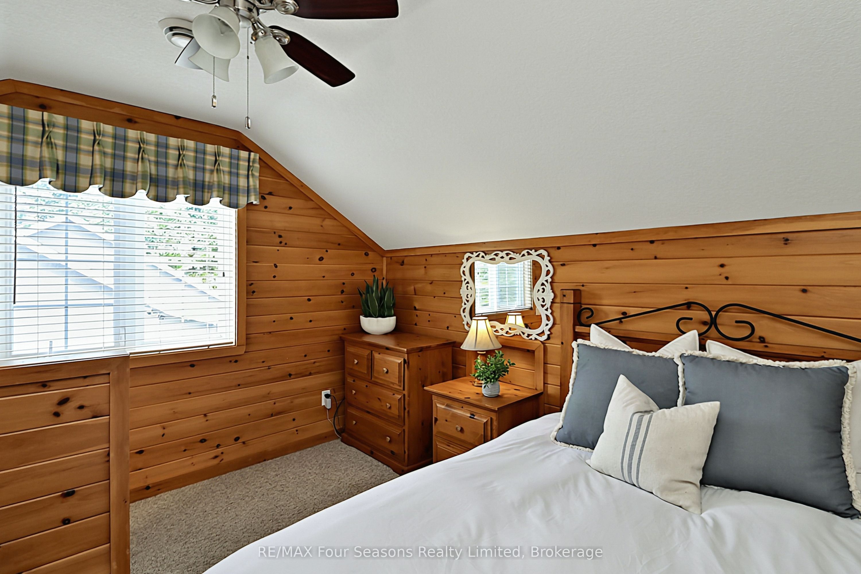 47 Cabin Crescent Property Photo 14