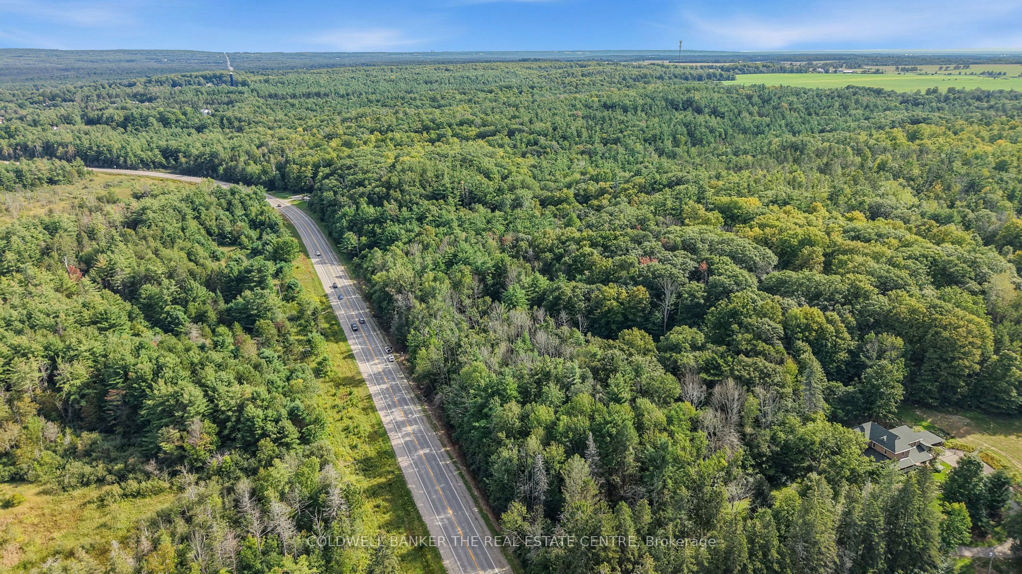 4896 Penetanguishene Road Property Photo 3