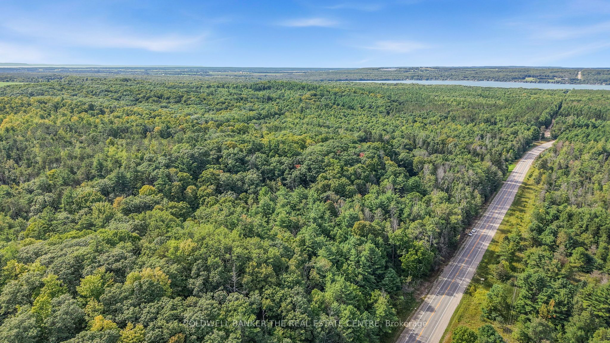 4896 Penetanguishene Road Property Photo 8