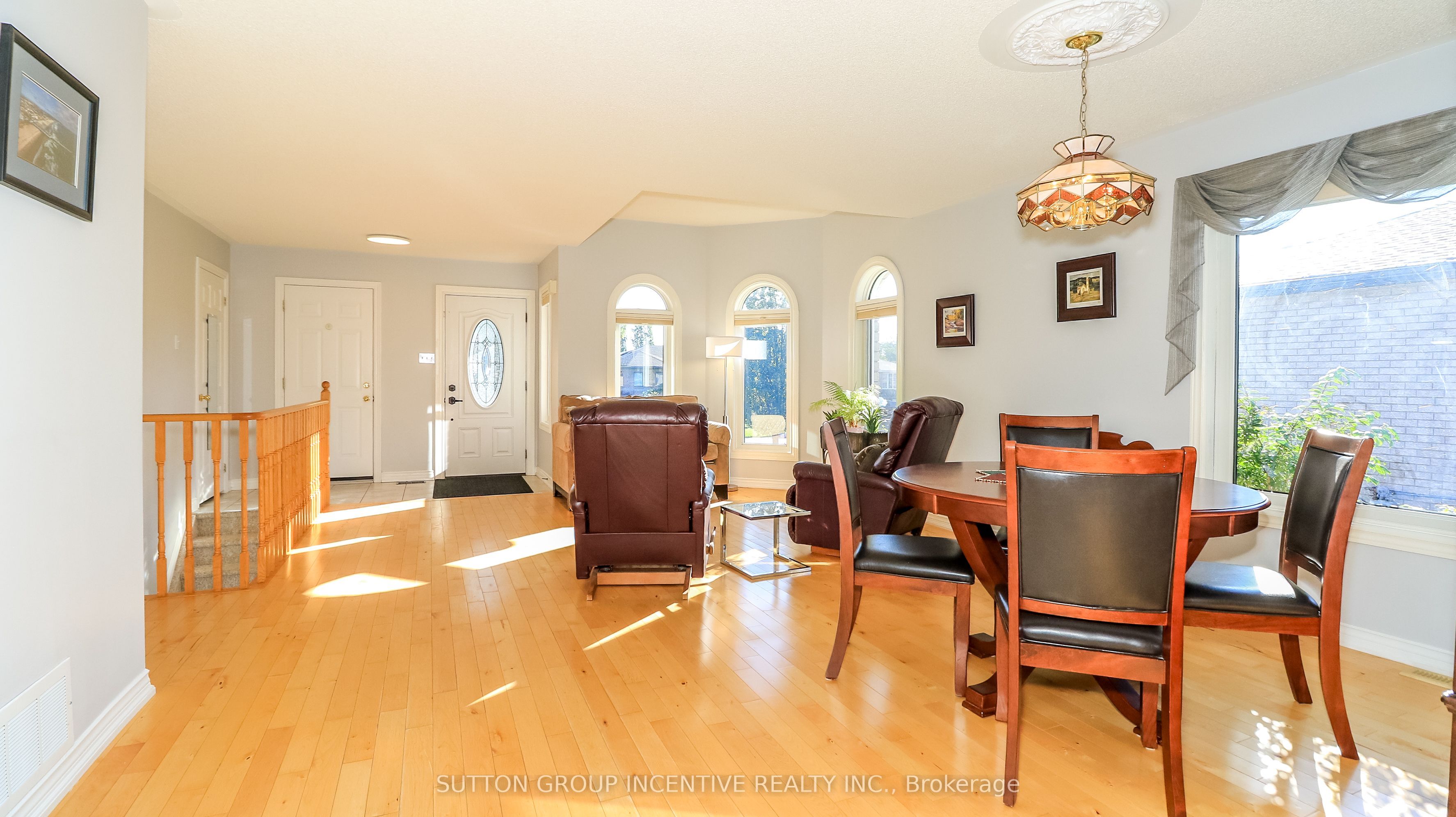 28 Brookfield Crescent Property Photo 5