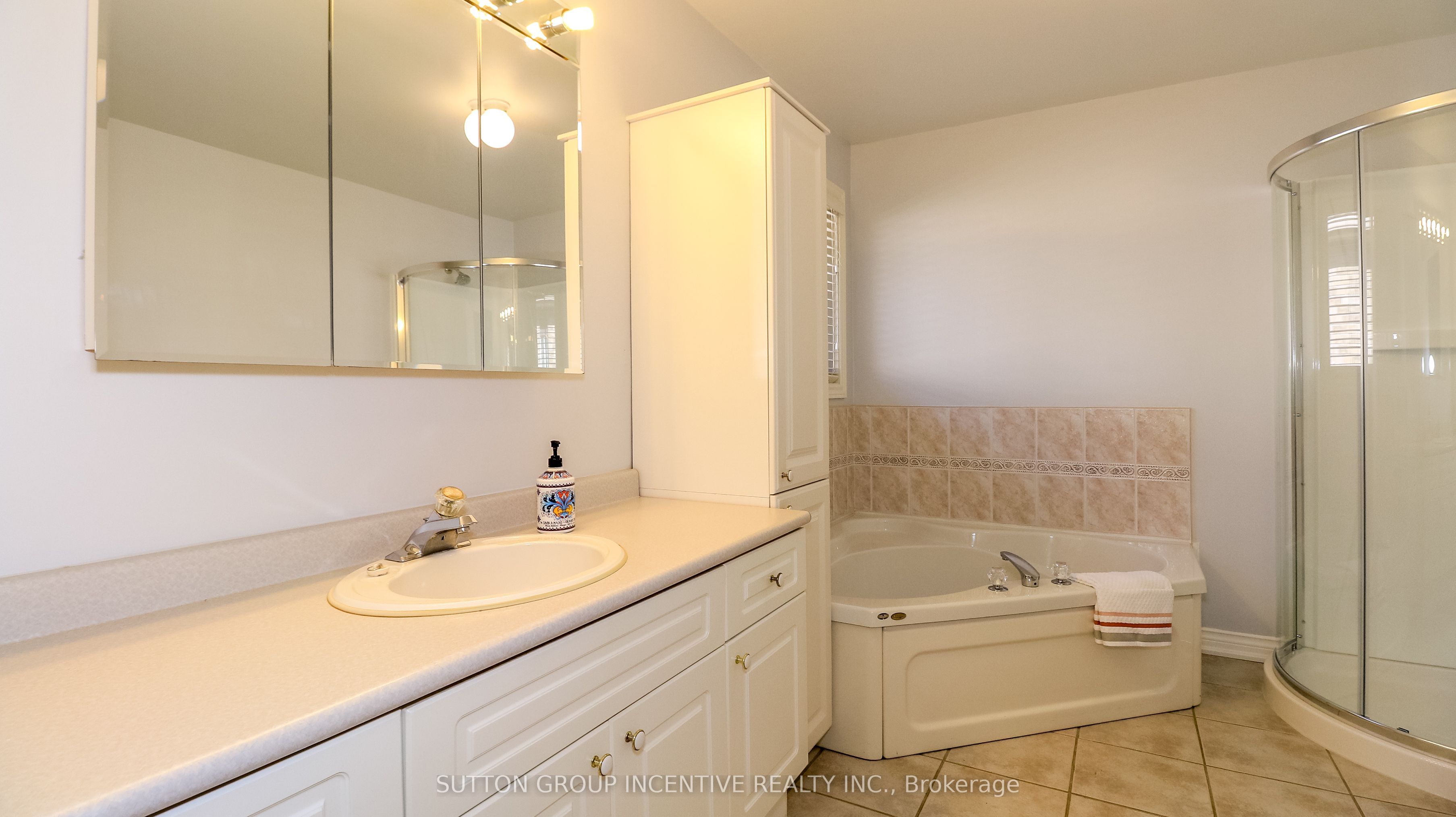 28 Brookfield Crescent Property Photo 12
