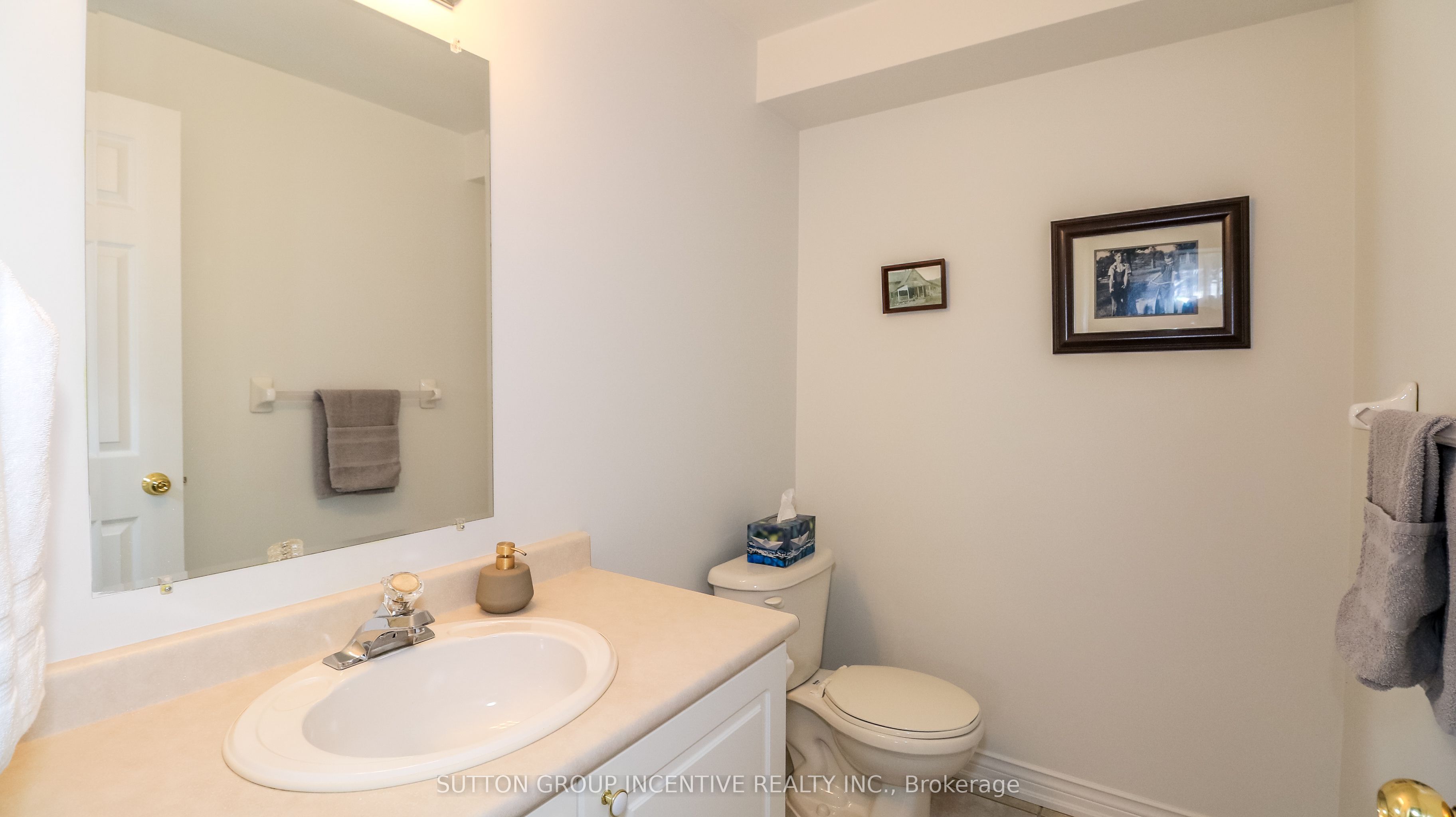 28 Brookfield Crescent Property Photo 16
