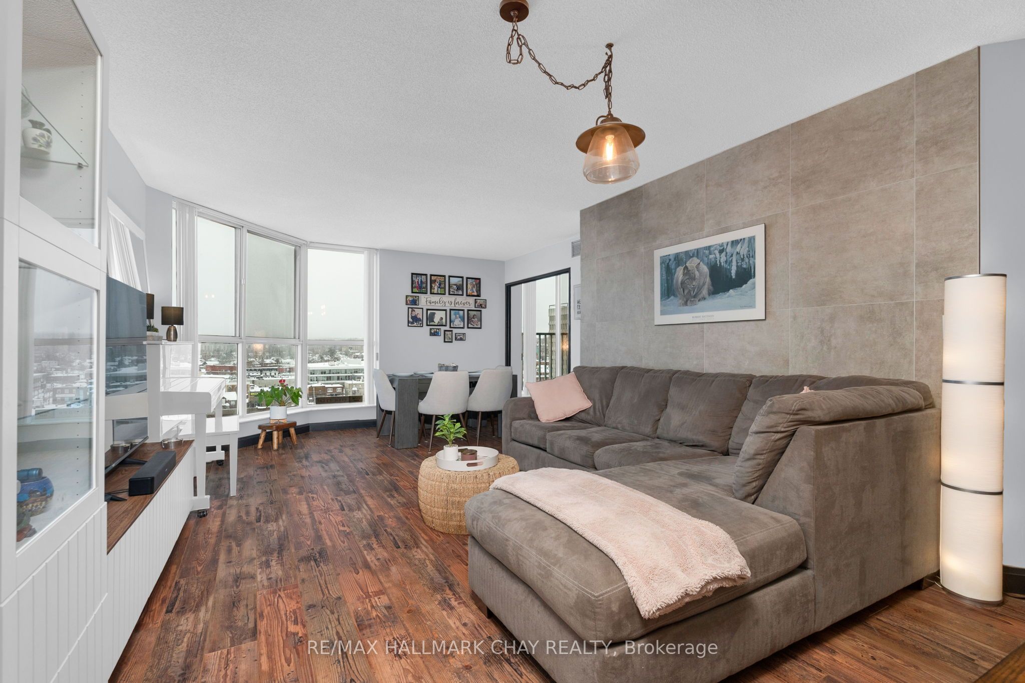 140 Dunlop Street E 1003 Property Photo 7