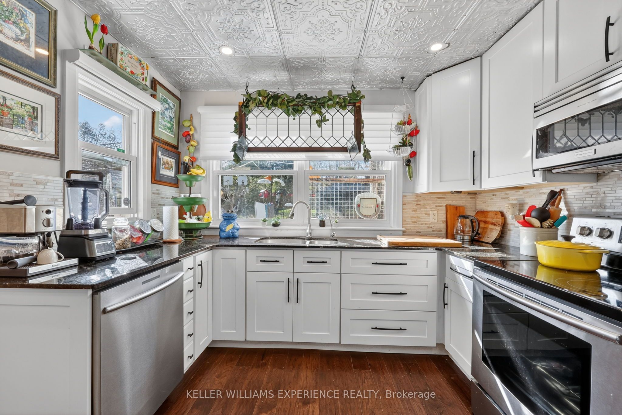 79 Penetang Street Property Photo 8