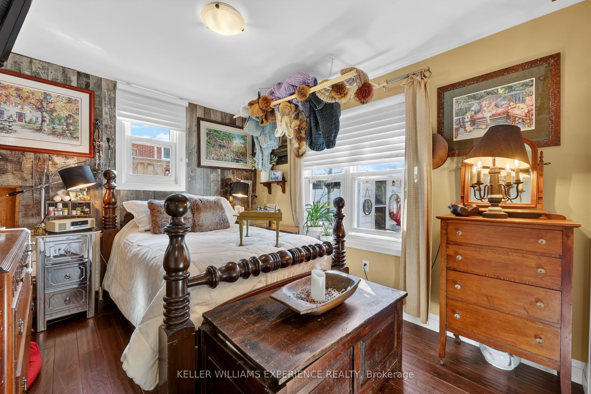 79 Penetang Street Property Photo 11