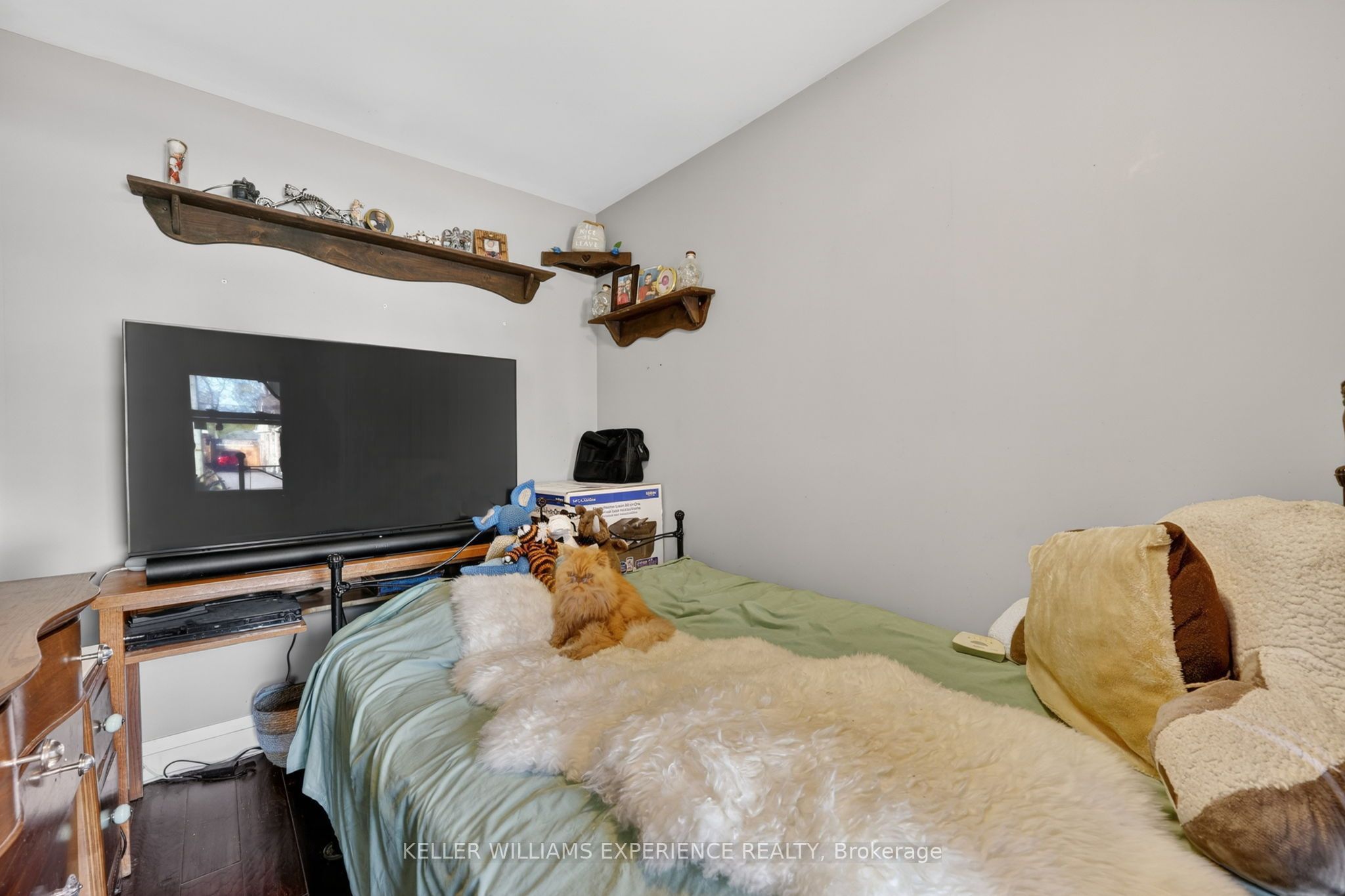 79 Penetang Street Property Photo 14