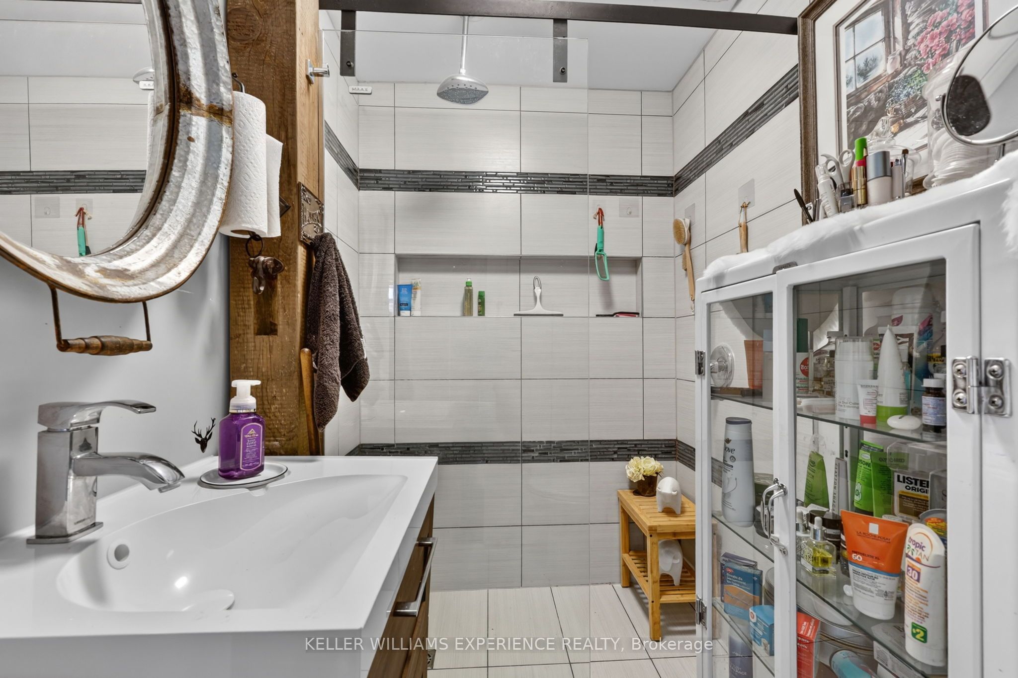 79 Penetang Street Property Photo 15