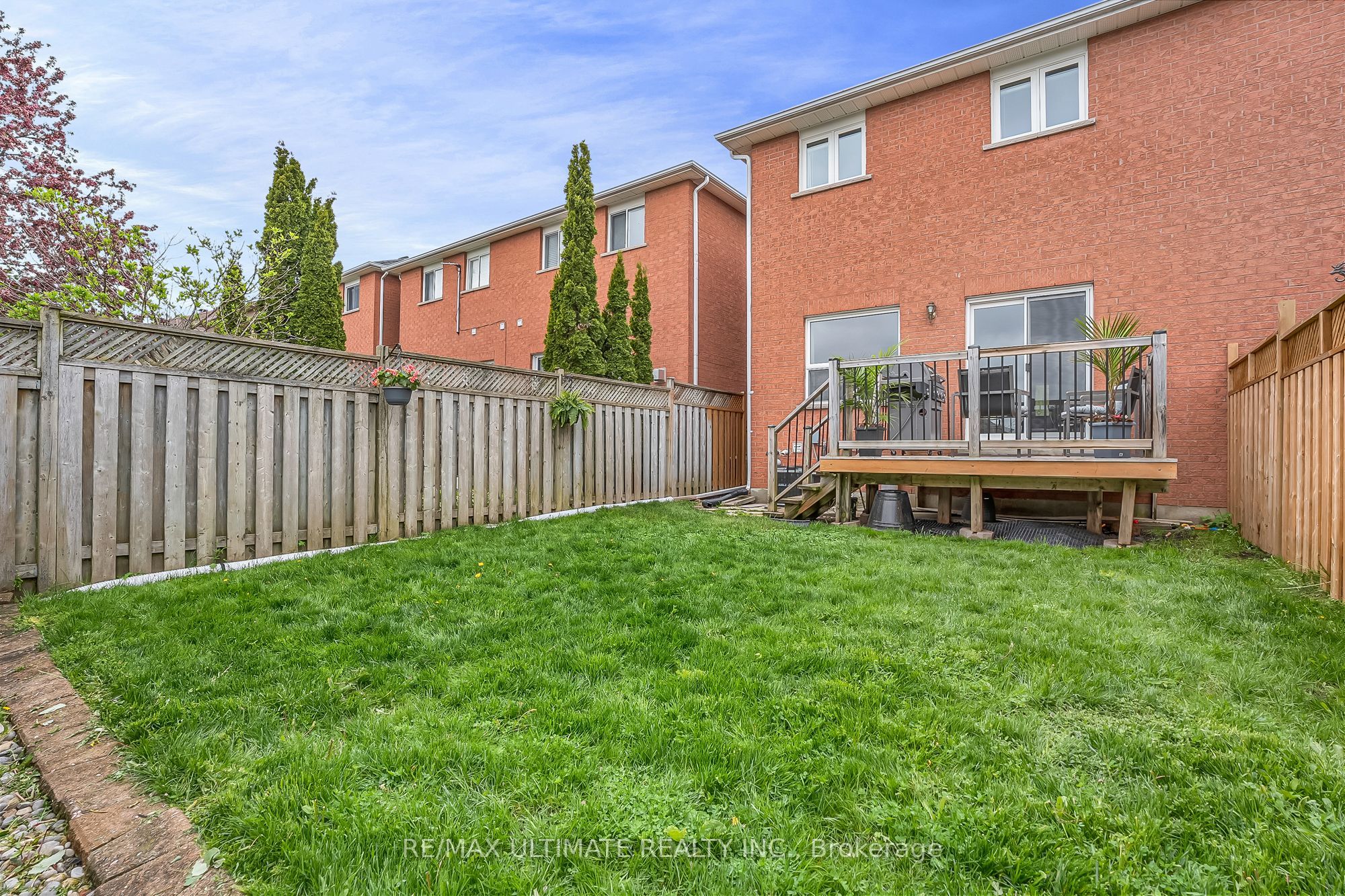 96 Bruce Crescent Property Photo 42