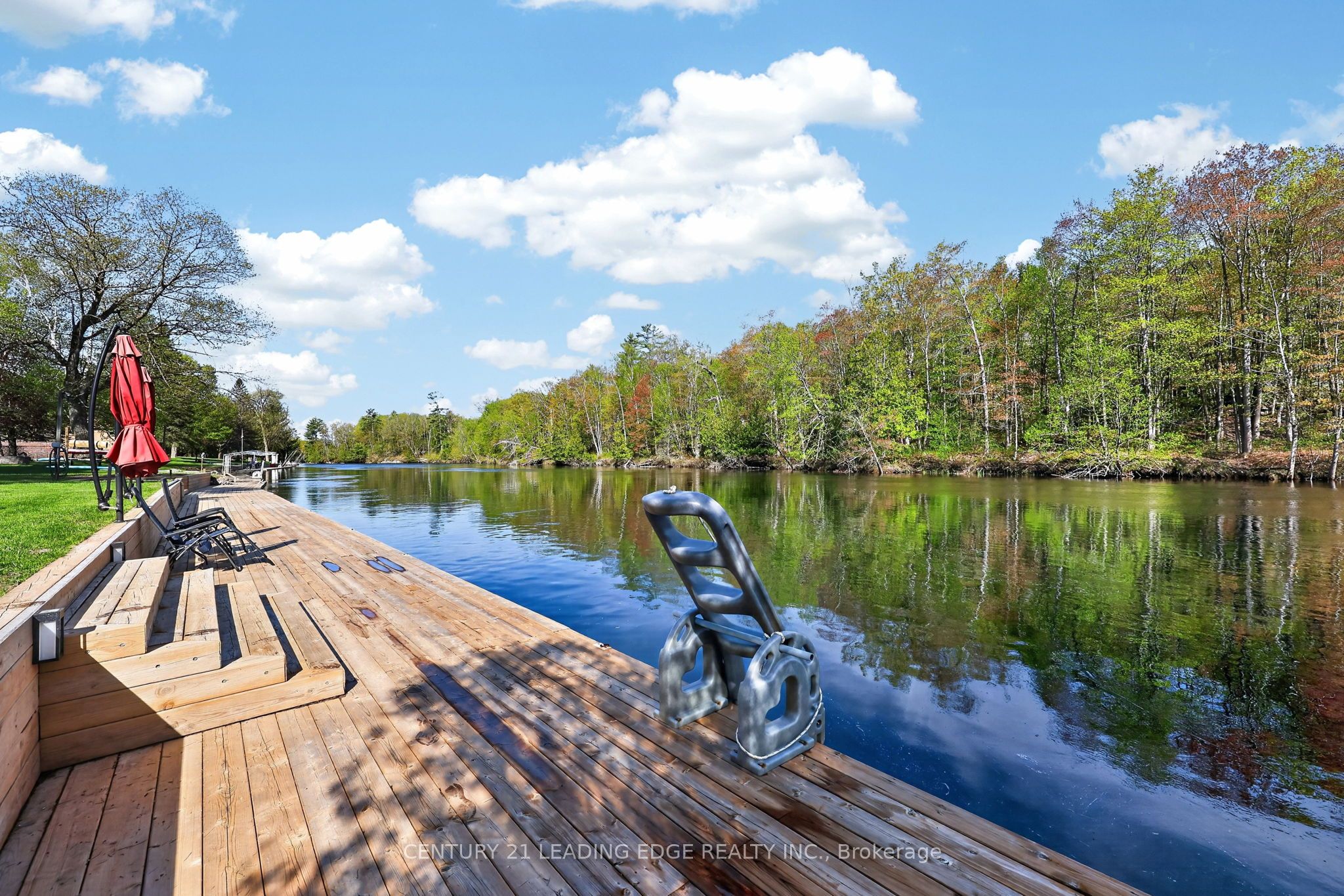 2996 Moynes Road Property Photo 44