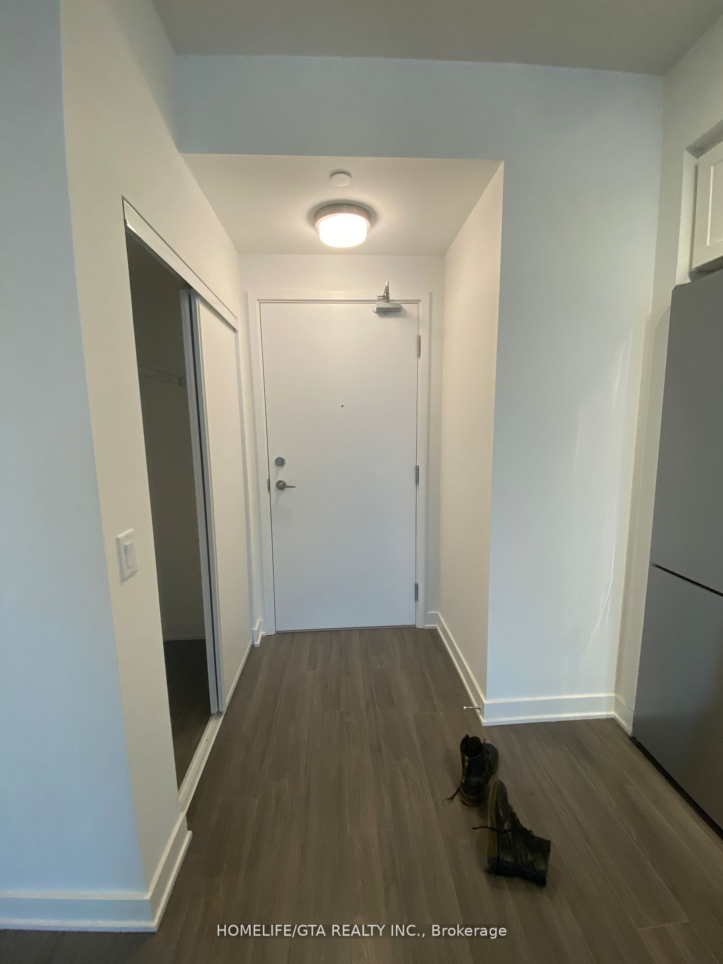 681 Yonge Street 229 Property Photo 7