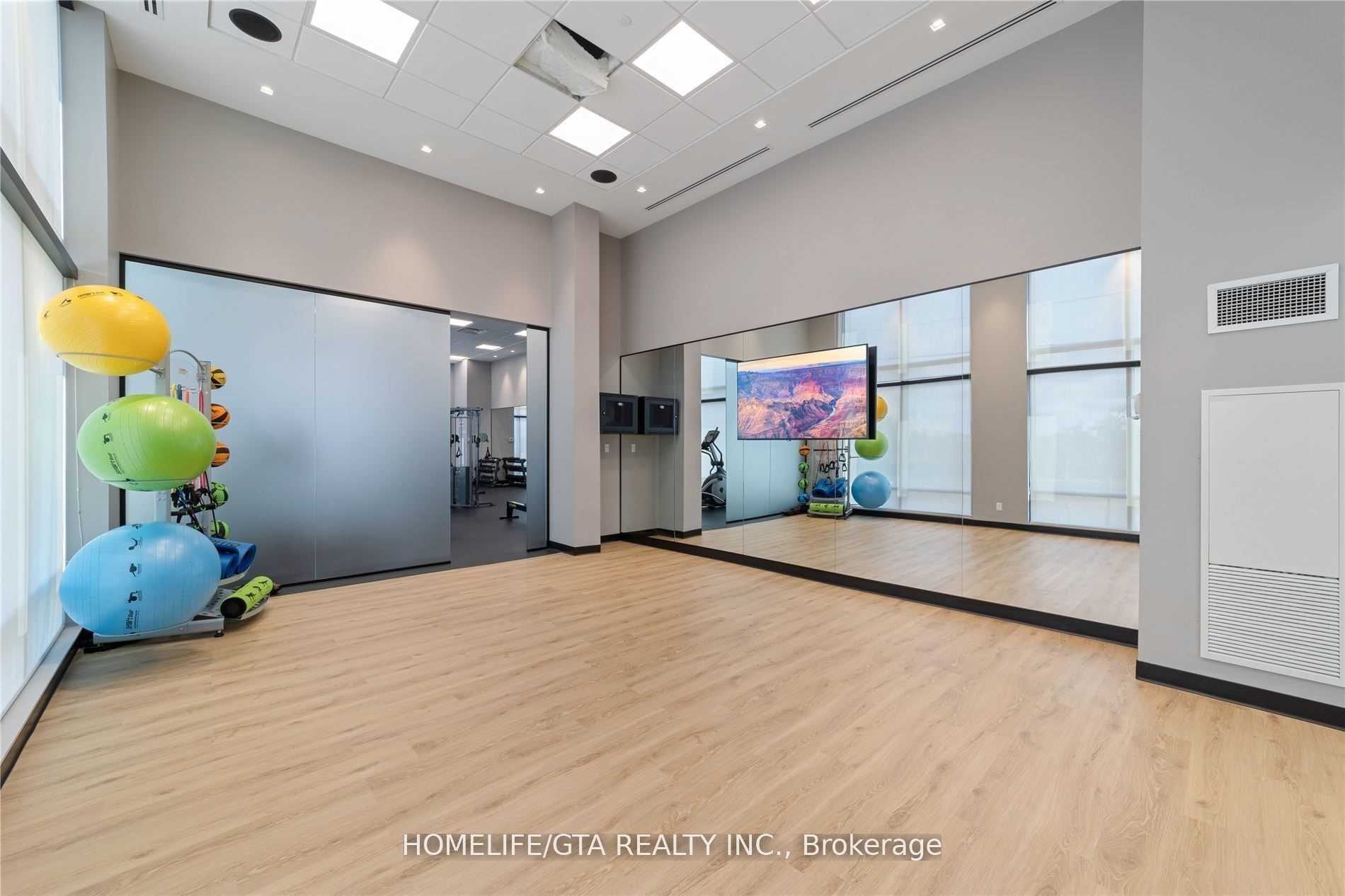 681 Yonge Street 229 Property Photo 17
