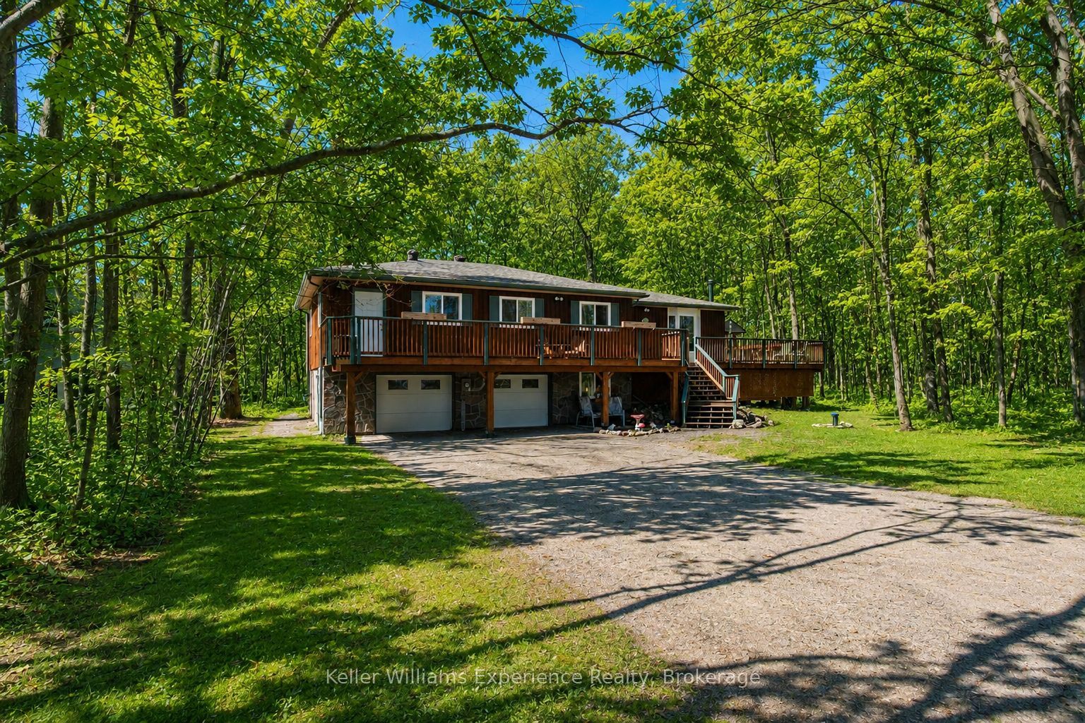 194 Sawlog Point Road Property Photo 1