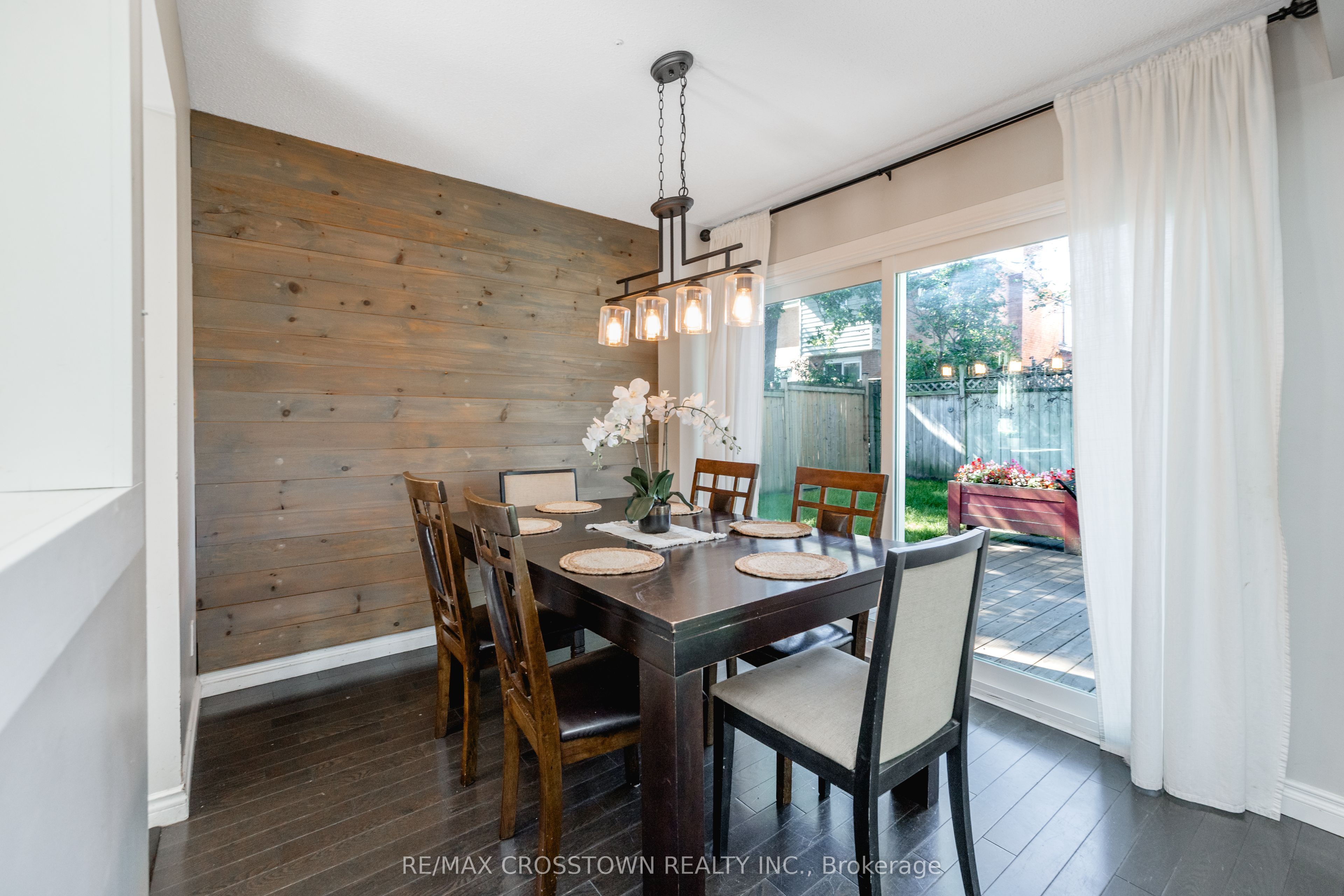 63 Oakridge Drive Property Photo 15
