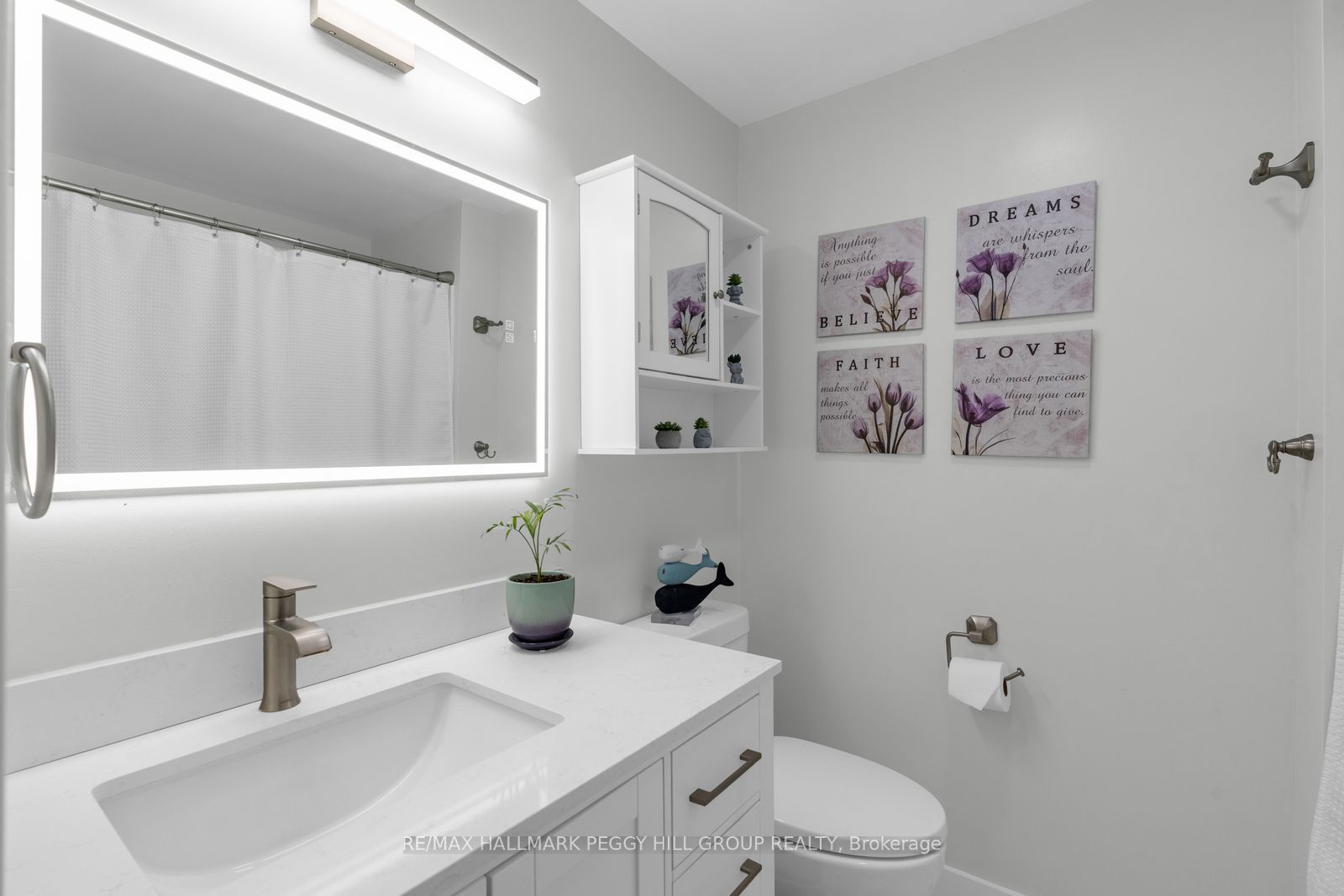 233 Innisfil Street 4 Property Photo 8