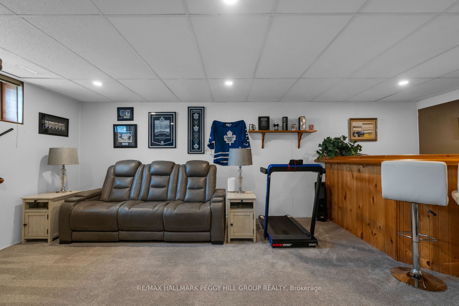233 Innisfil Street 4 Property Photo 10