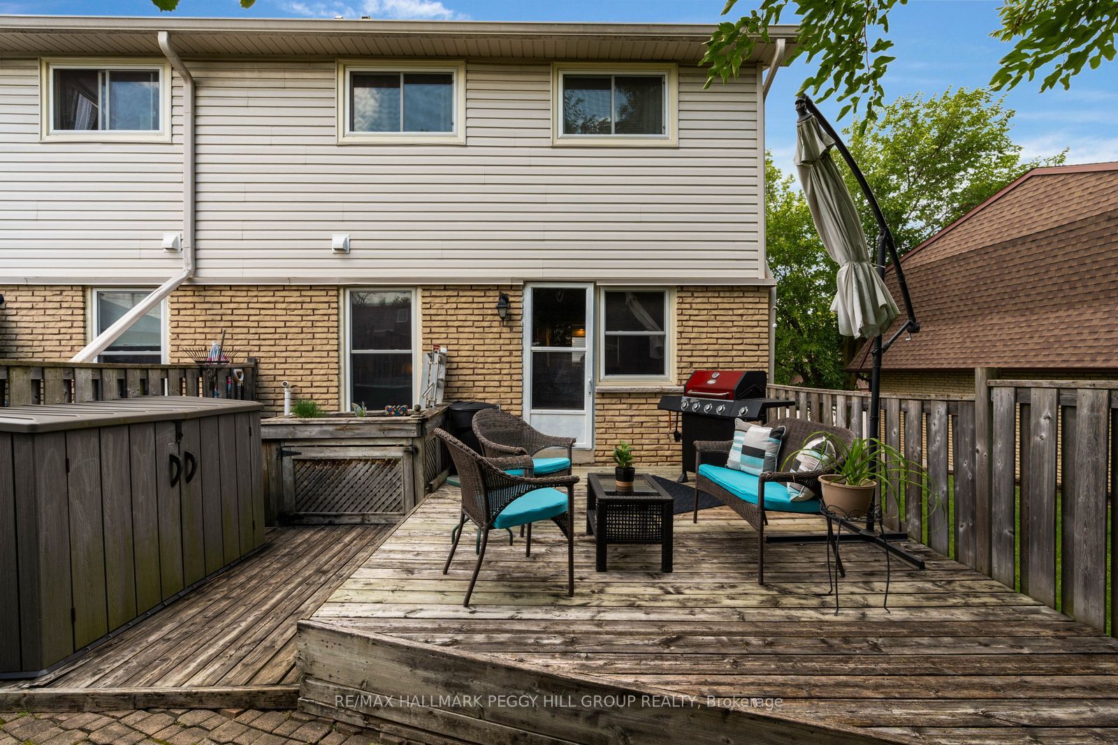 233 Innisfil Street 4 Property Photo 12