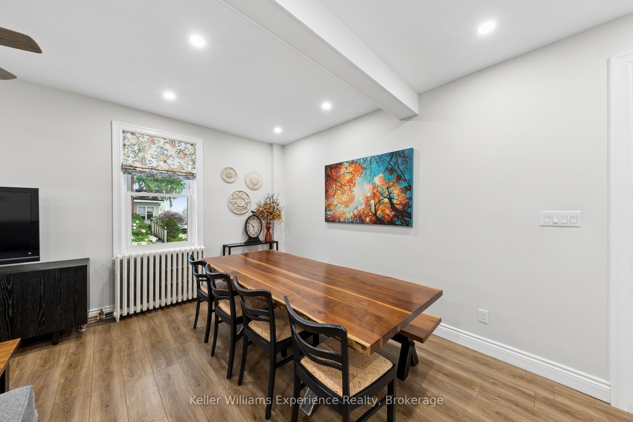 344 Second Street Property Photo 8