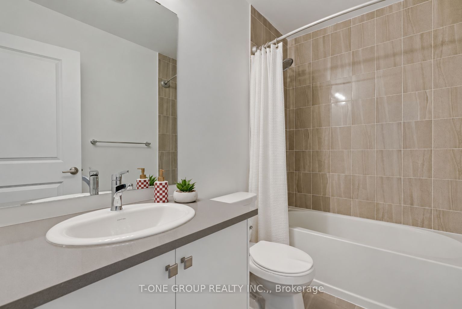148 Blue Forest Crescent Property Photo 39