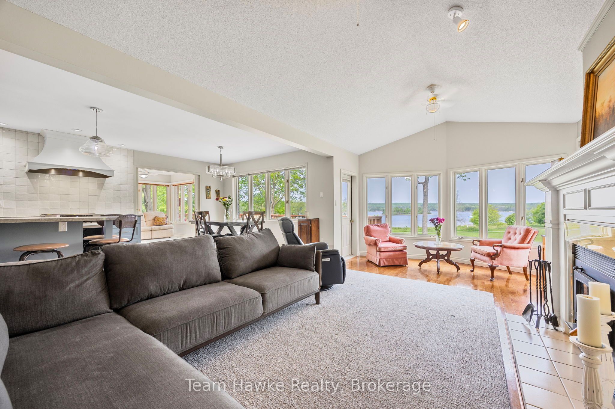 26 Jury Drive Property Photo 5