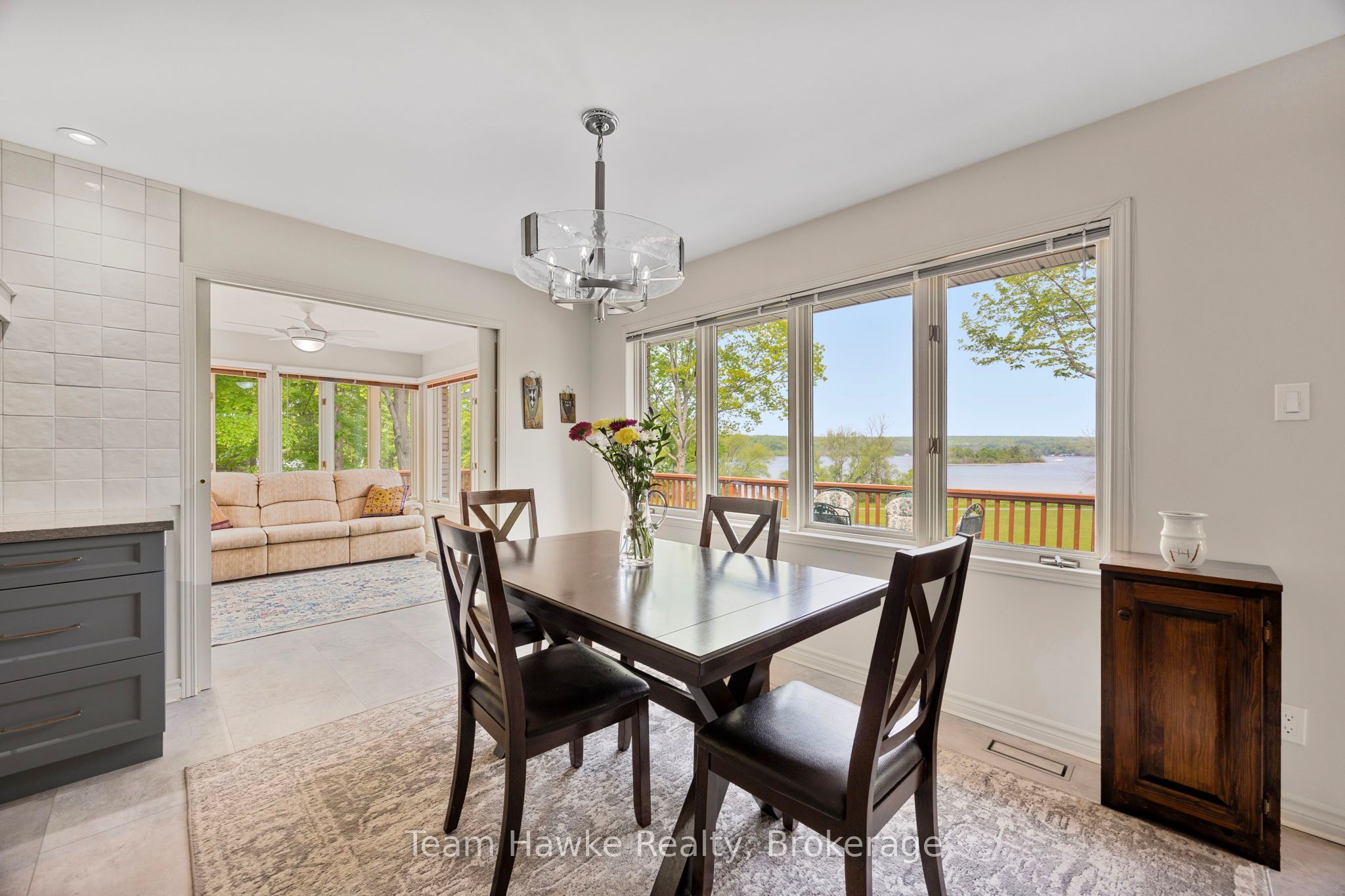 26 Jury Drive Property Photo 8