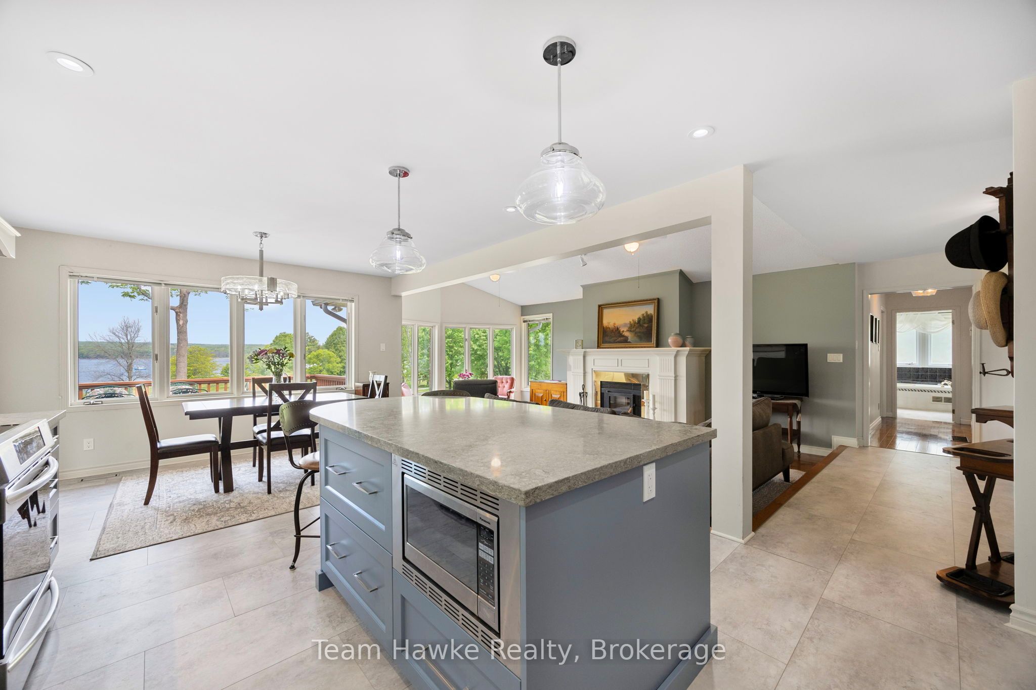 26 Jury Drive Property Photo 15