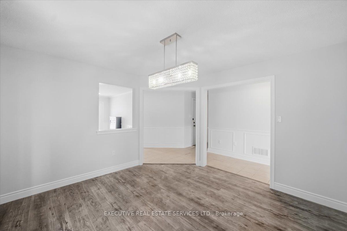 3063 Emperor Drive Property Photo 10
