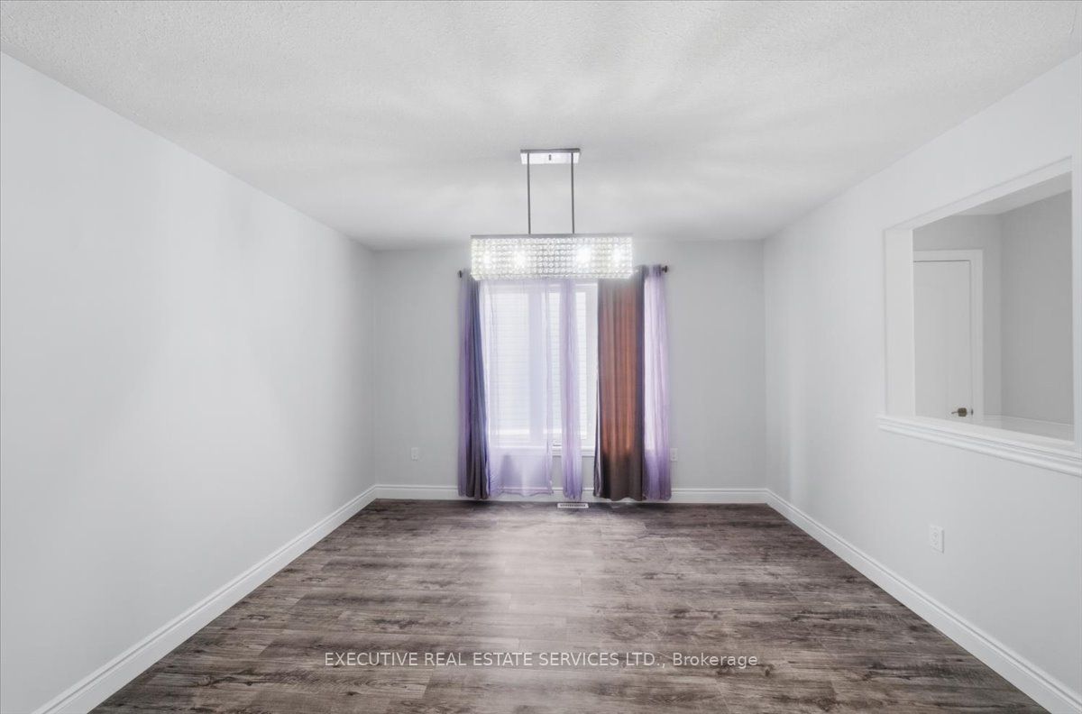 3063 Emperor Drive Property Photo 12